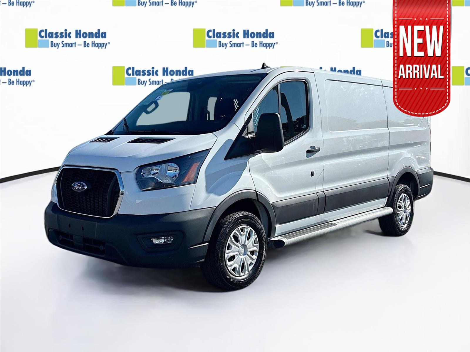2024 Ford Transit Cargo Van photo 3