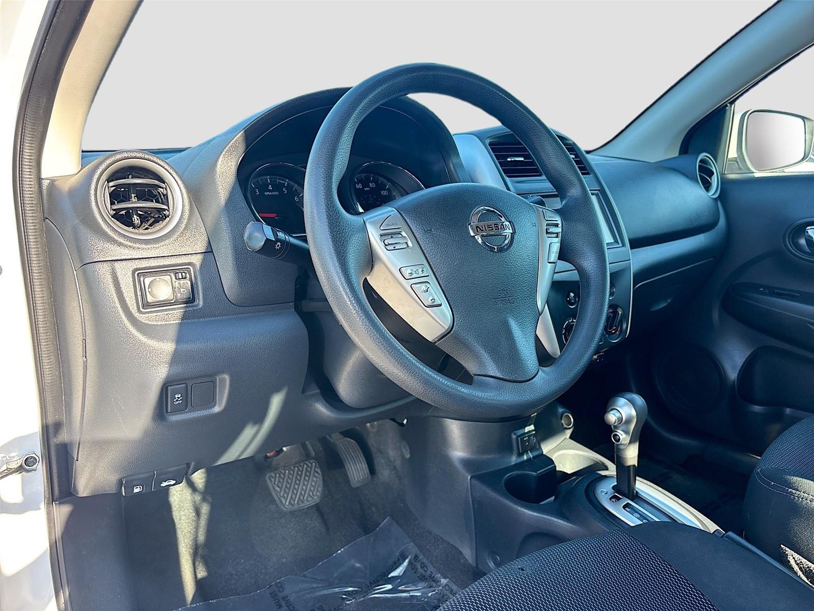 2018 Nissan Versa Sedan SV