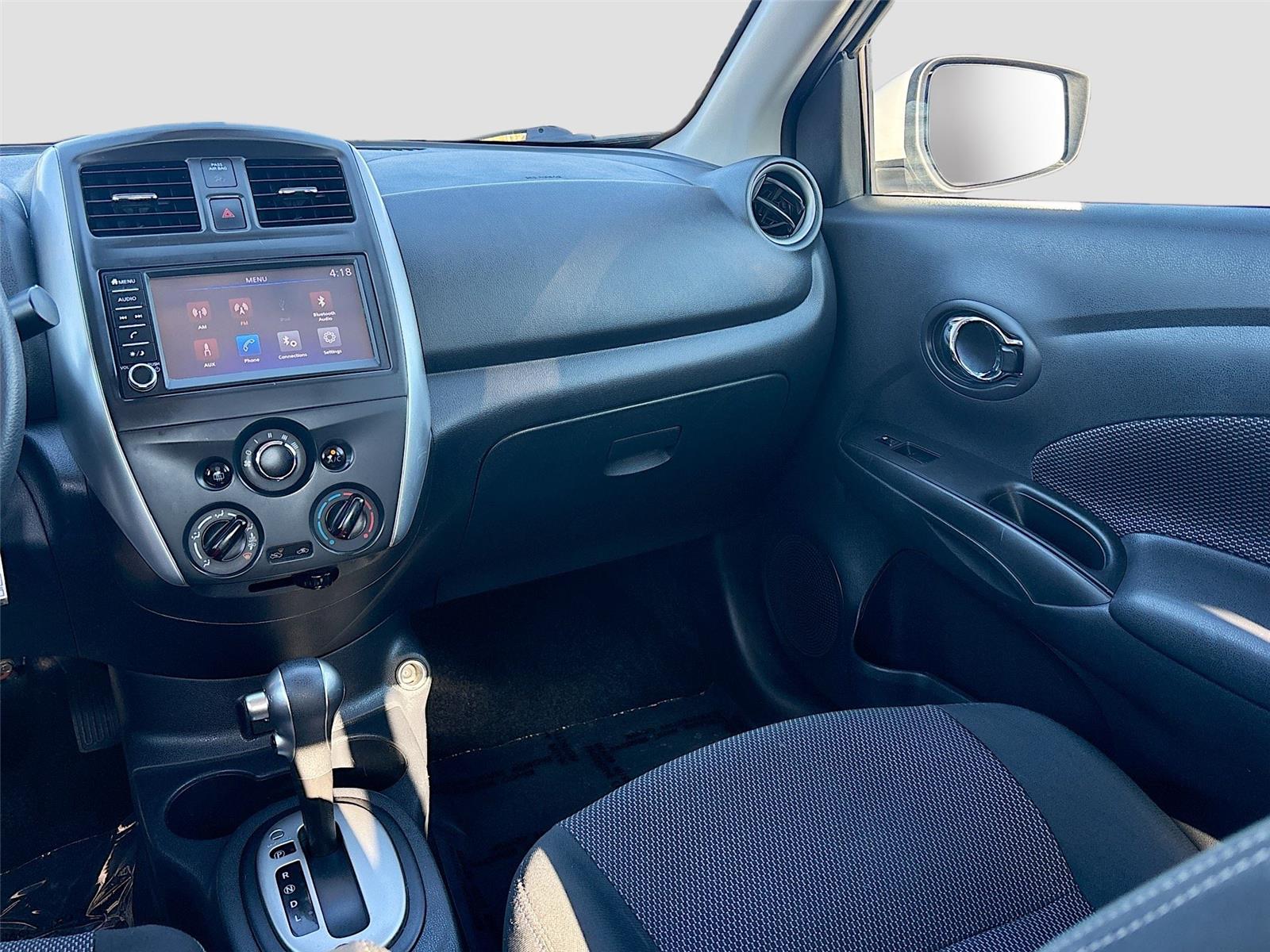 2018 Nissan Versa Sedan SV