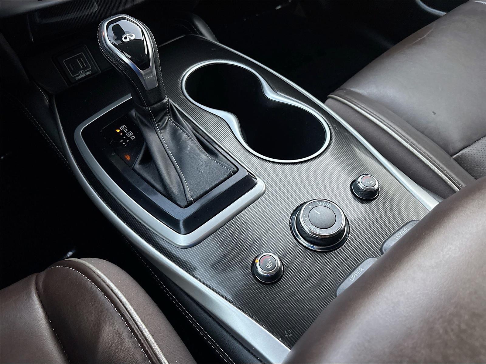 2020 INFINITI QX60 LUXE