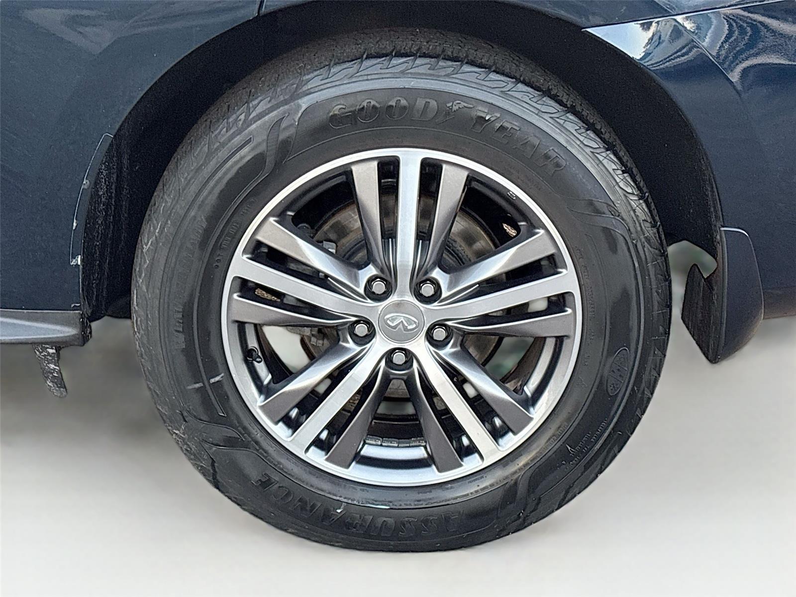 2020 INFINITI QX60 LUXE