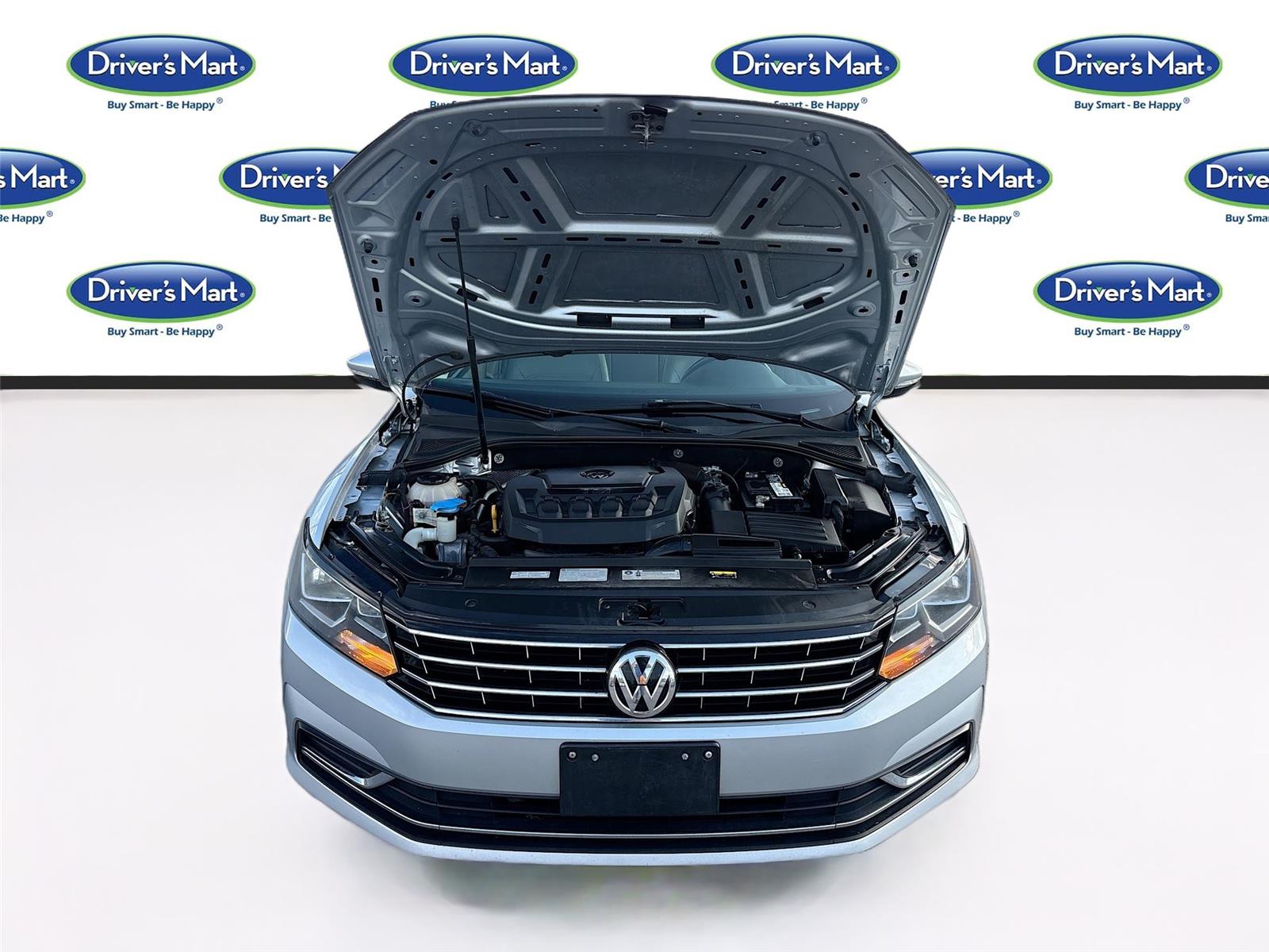 2018 Volkswagen Passat 2.0T SE