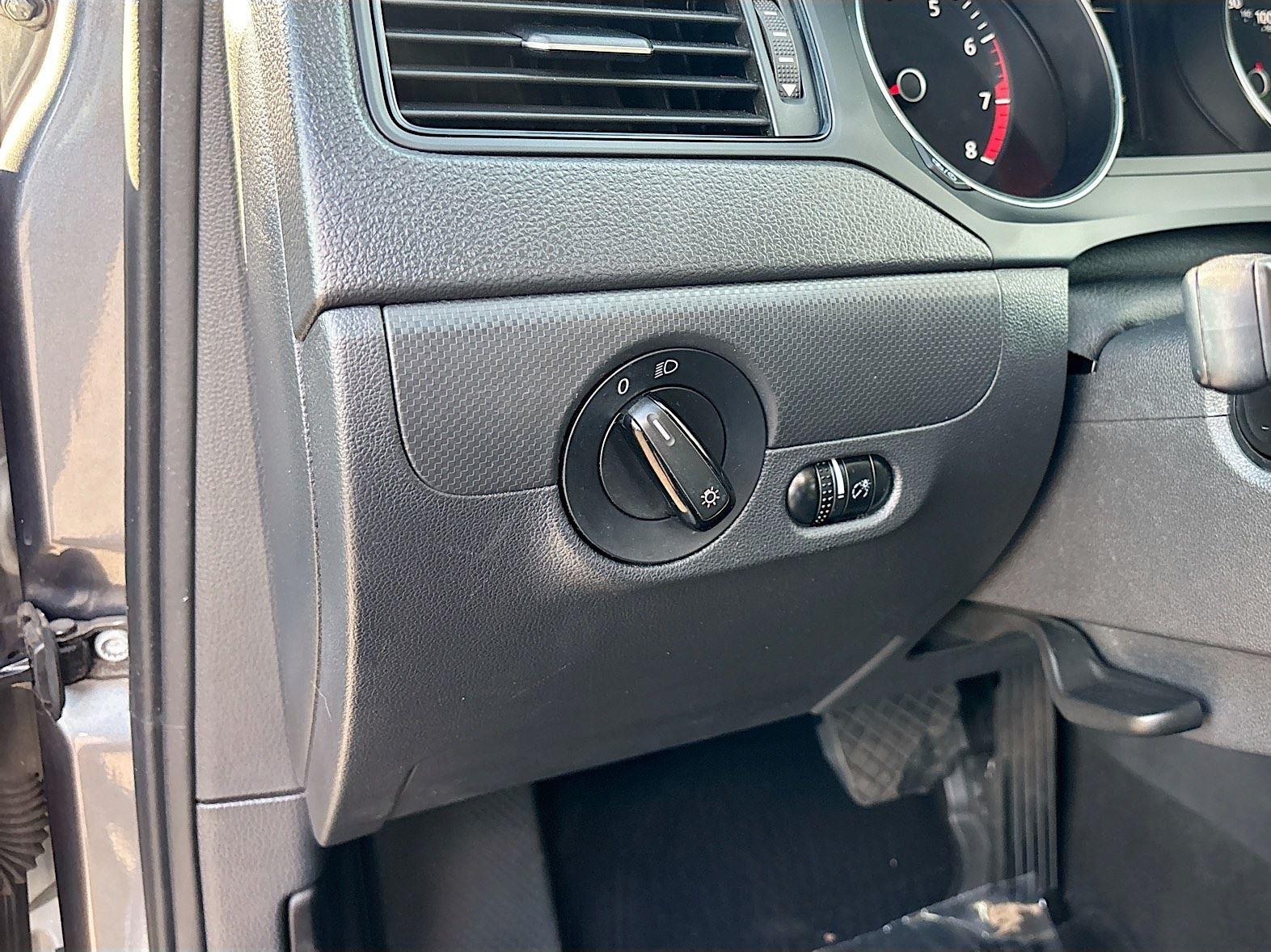 2015 Volkswagen Jetta Sedan 2.0L S