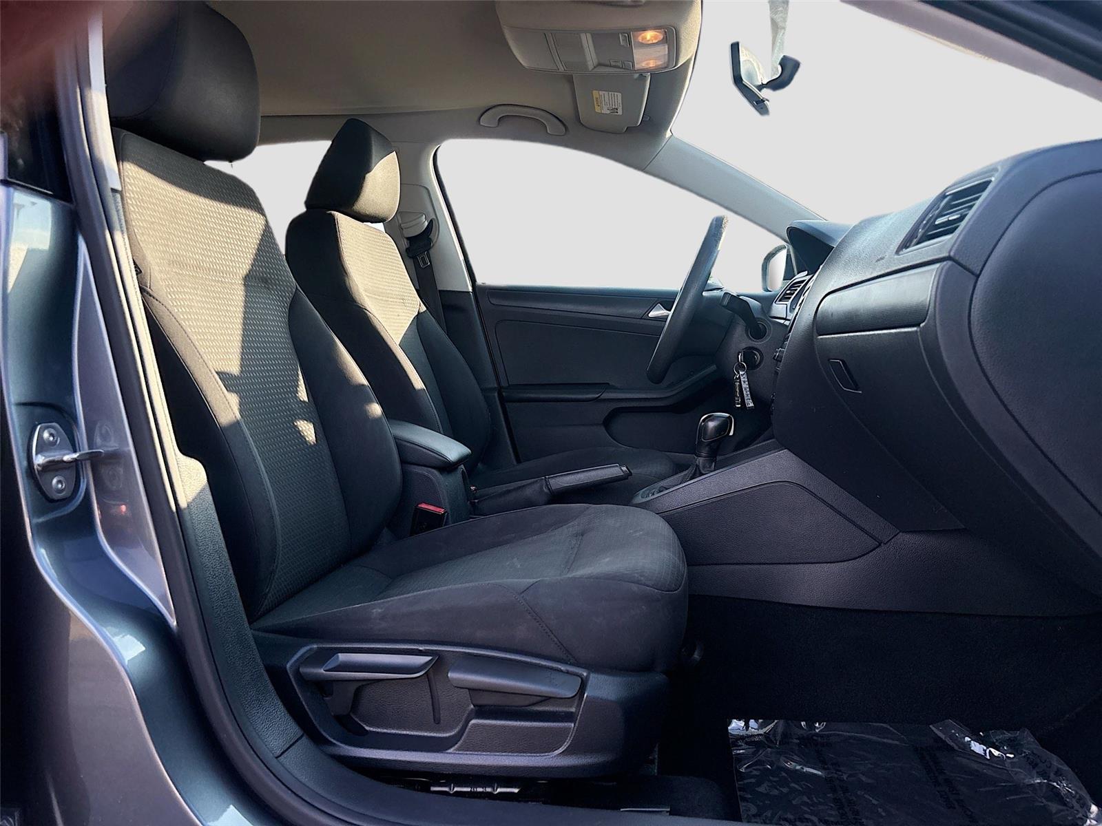 2015 Volkswagen Jetta Sedan 2.0L S