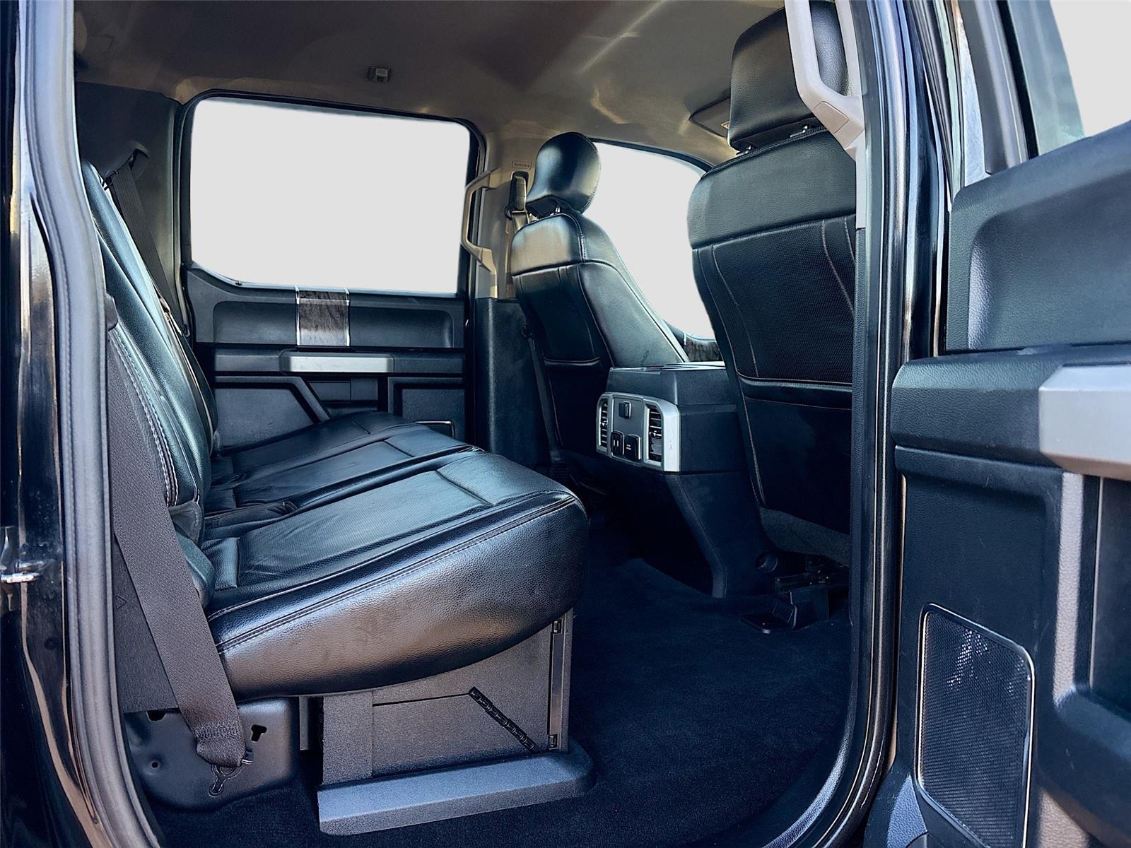 2017 Ford F-350 Super Duty Lariat