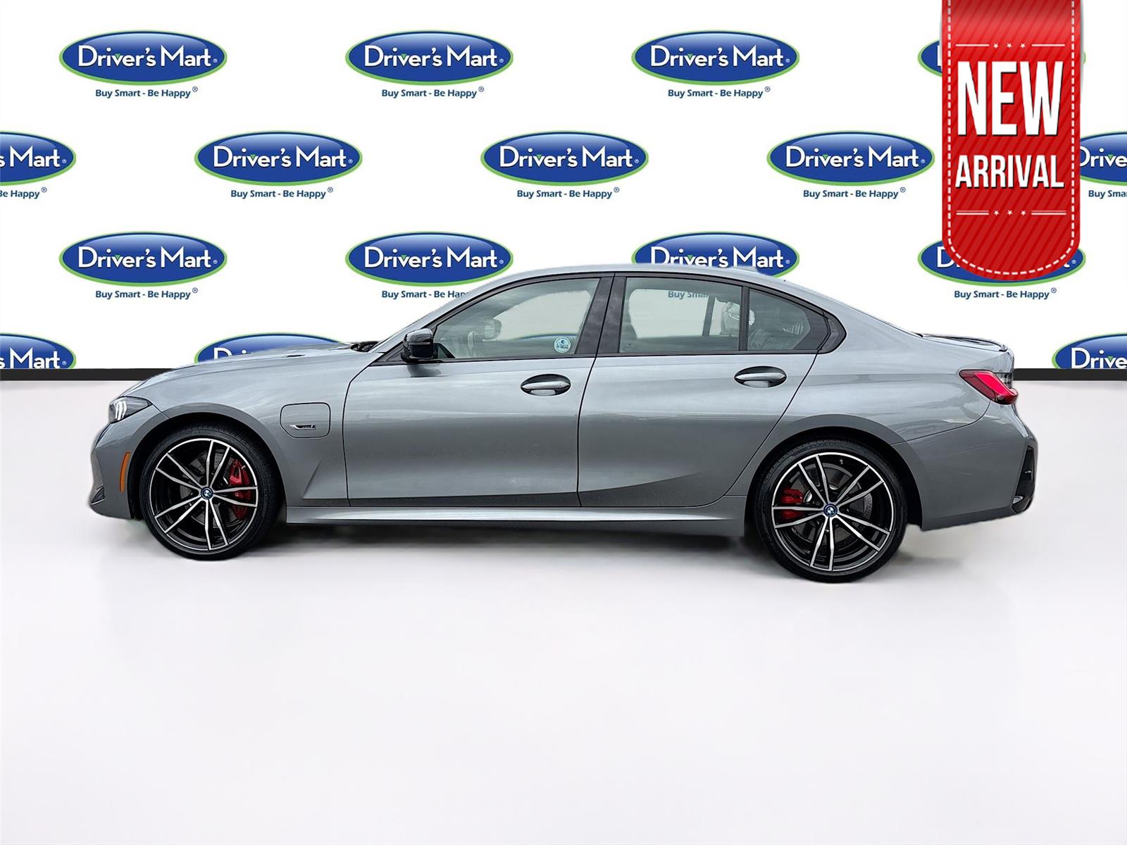 2023 BMW 3 Series 330e