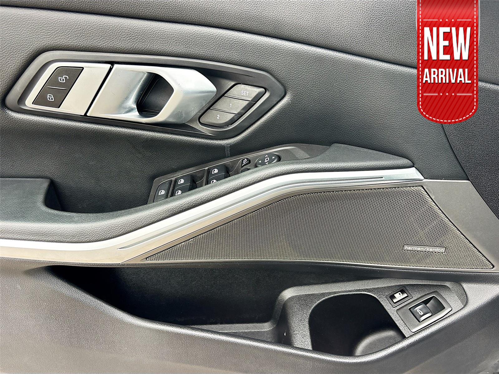 2023 BMW 3 Series 330e