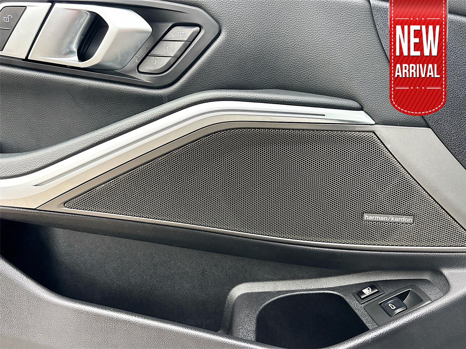 2023 BMW 3 Series 330e