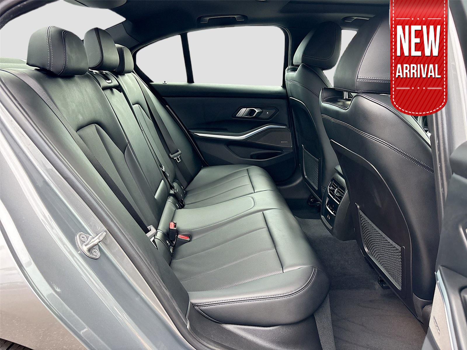 2023 BMW 3 Series 330e