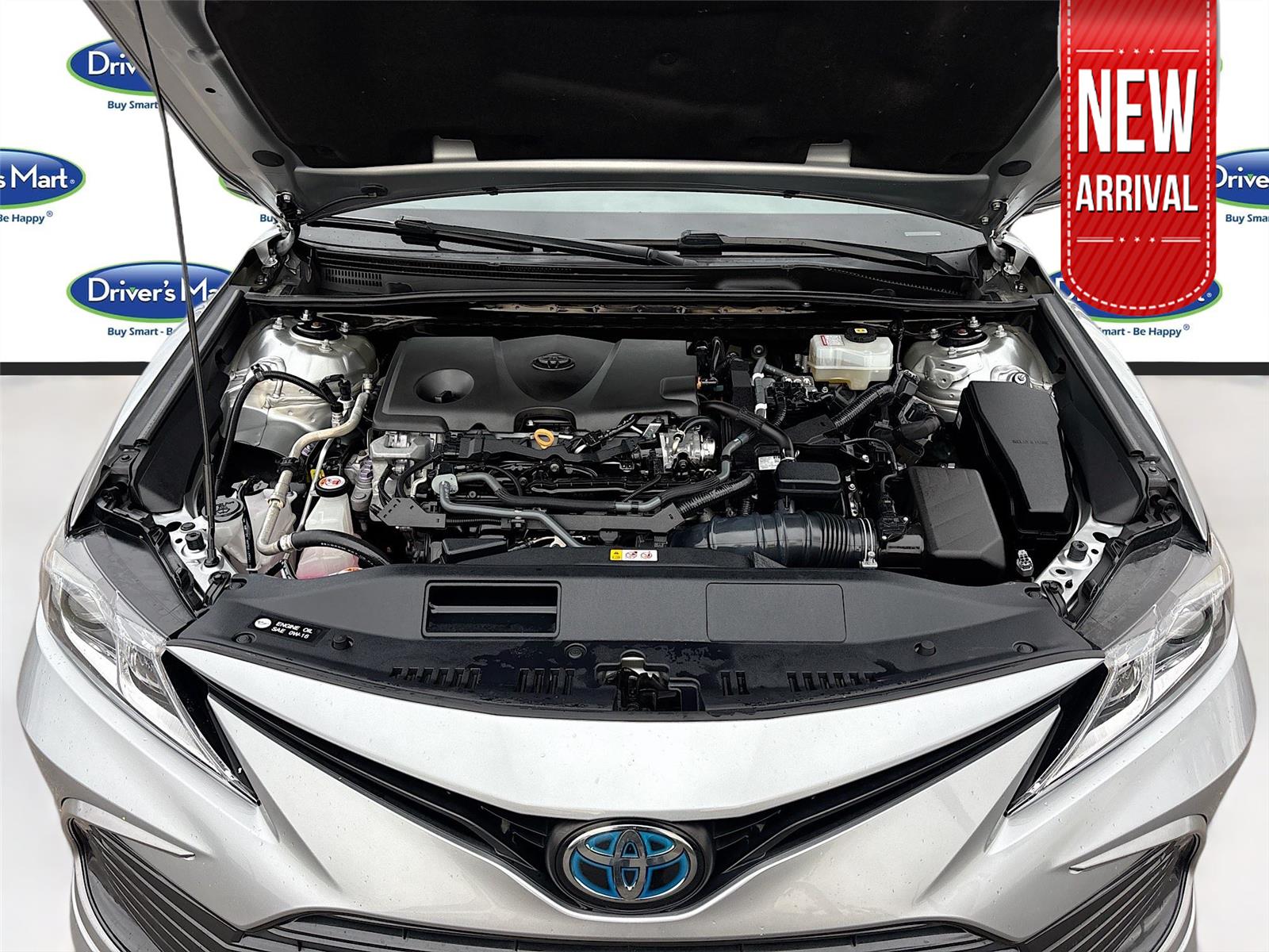 2022 Toyota Camry Hybrid LE