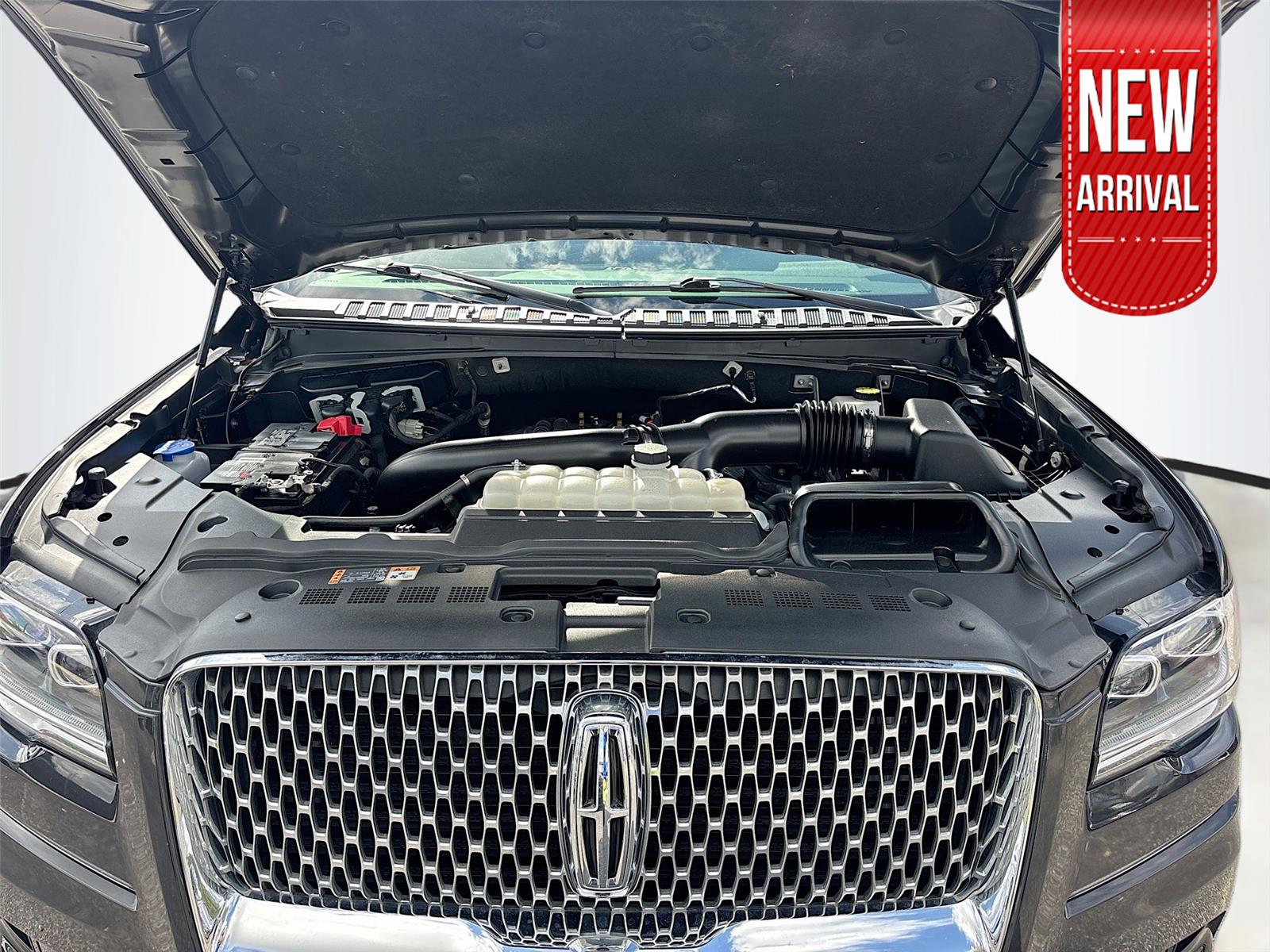 2023 Lincoln Navigator Standard