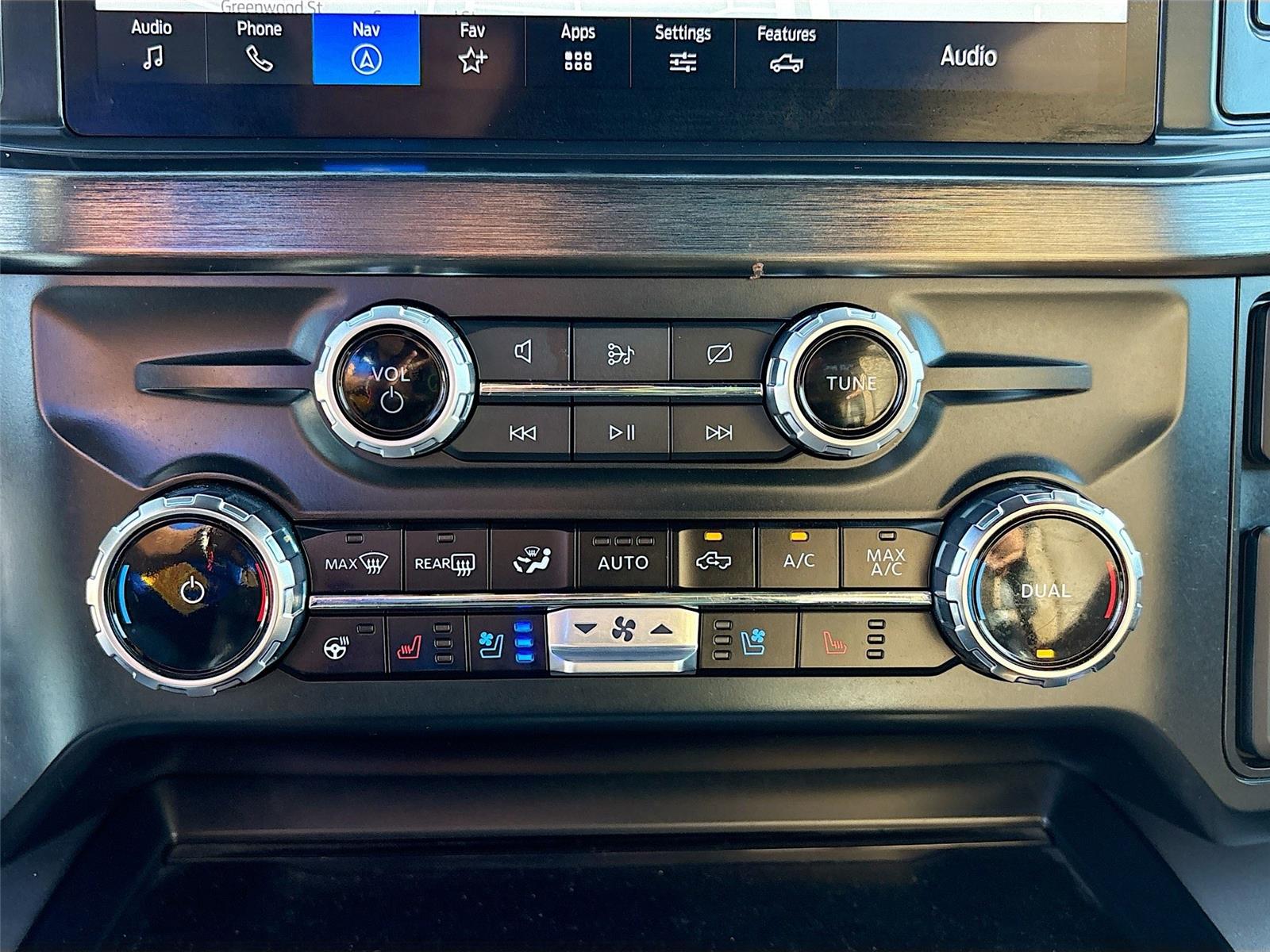 2023 Ford Super Duty F-250 SRW LARIAT