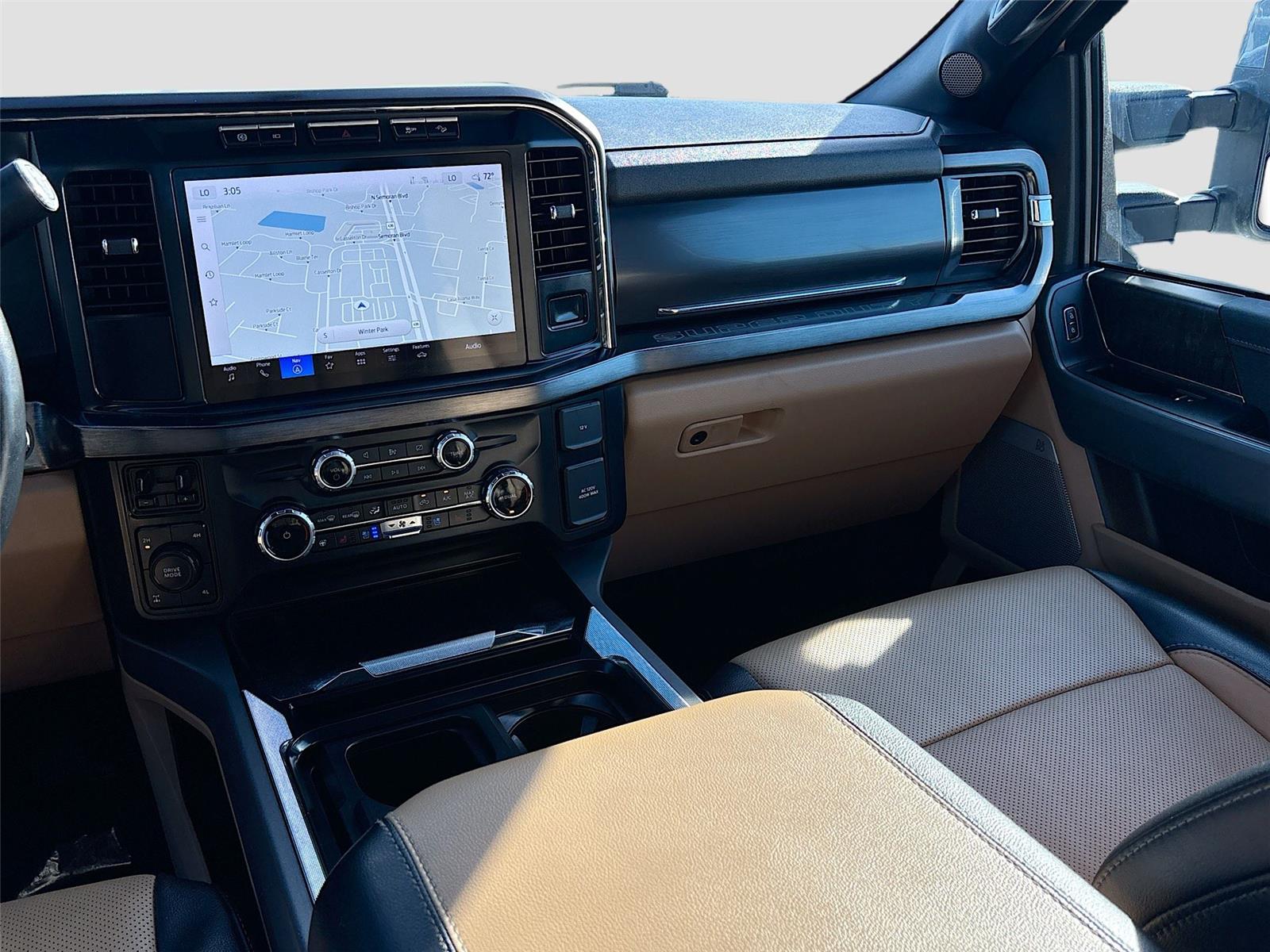 2023 Ford Super Duty F-250 SRW LARIAT