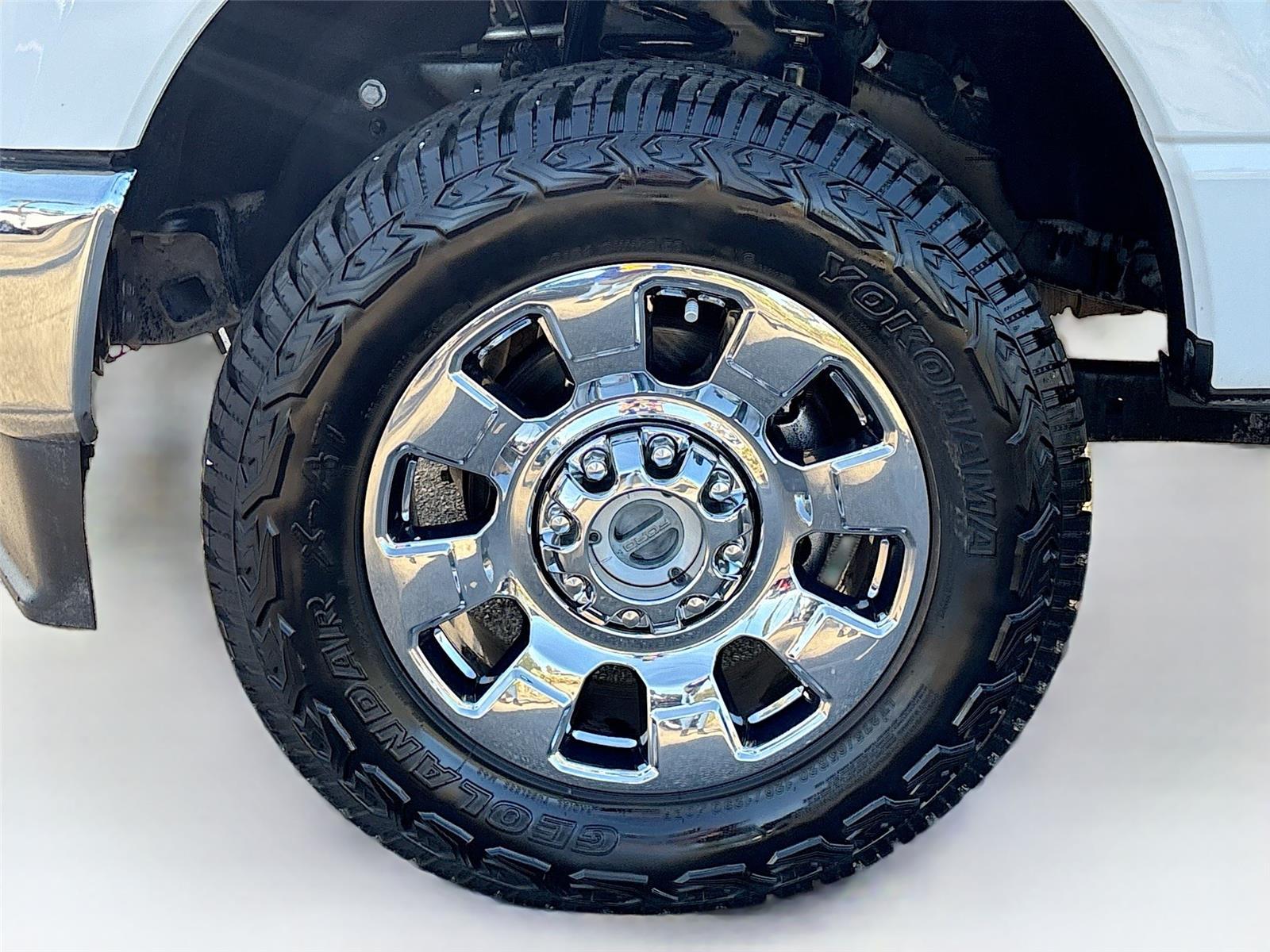 2023 Ford Super Duty F-250 SRW LARIAT