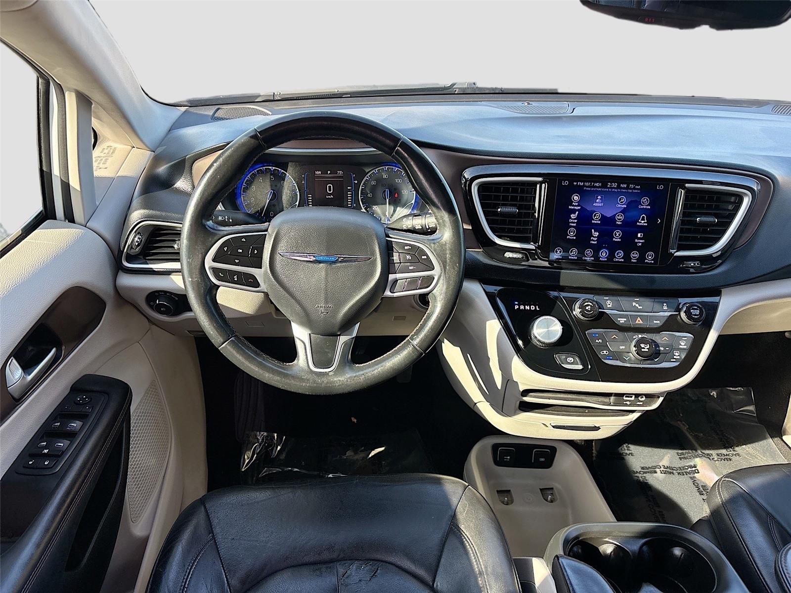 2017 Chrysler Pacifica Touring-L