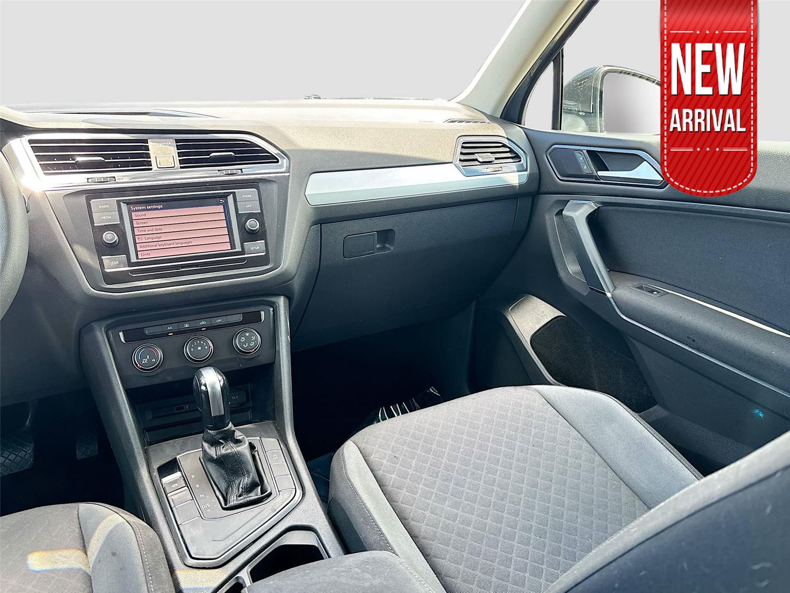 2018 Volkswagen Tiguan S