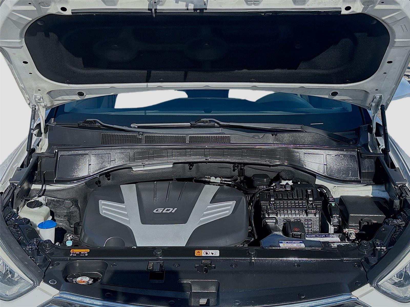 2016 Hyundai Santa Fe SE