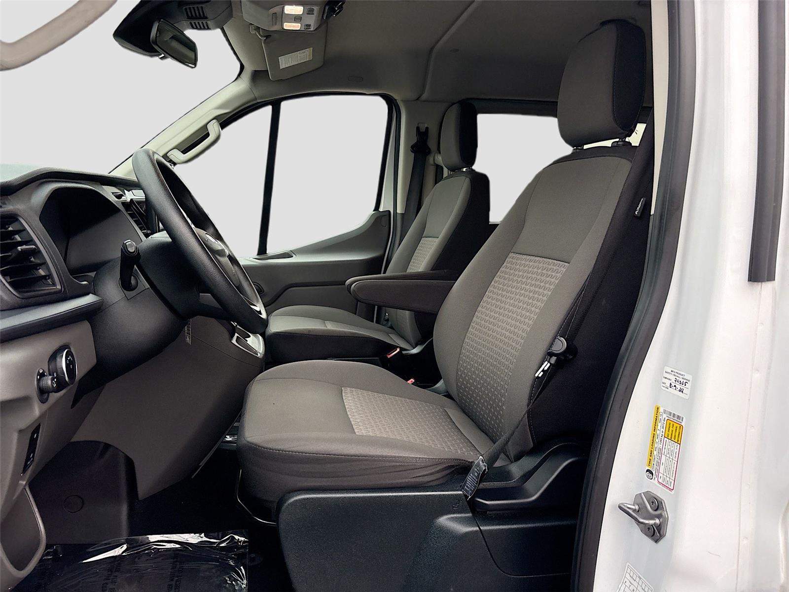 2023 Ford Transit 350 XLT