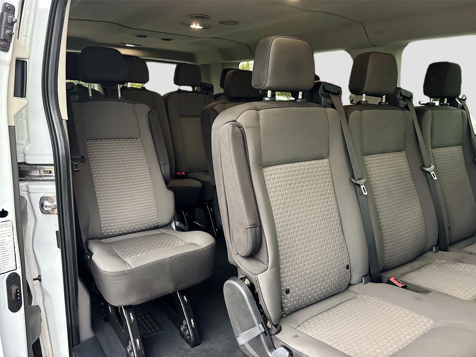 2023 Ford Transit 350 XLT