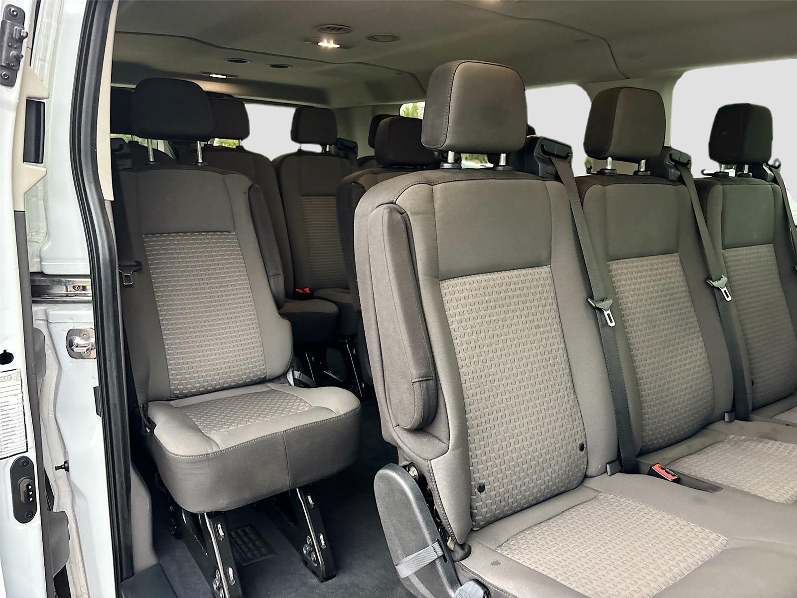 2023 Ford Transit 350 XLT