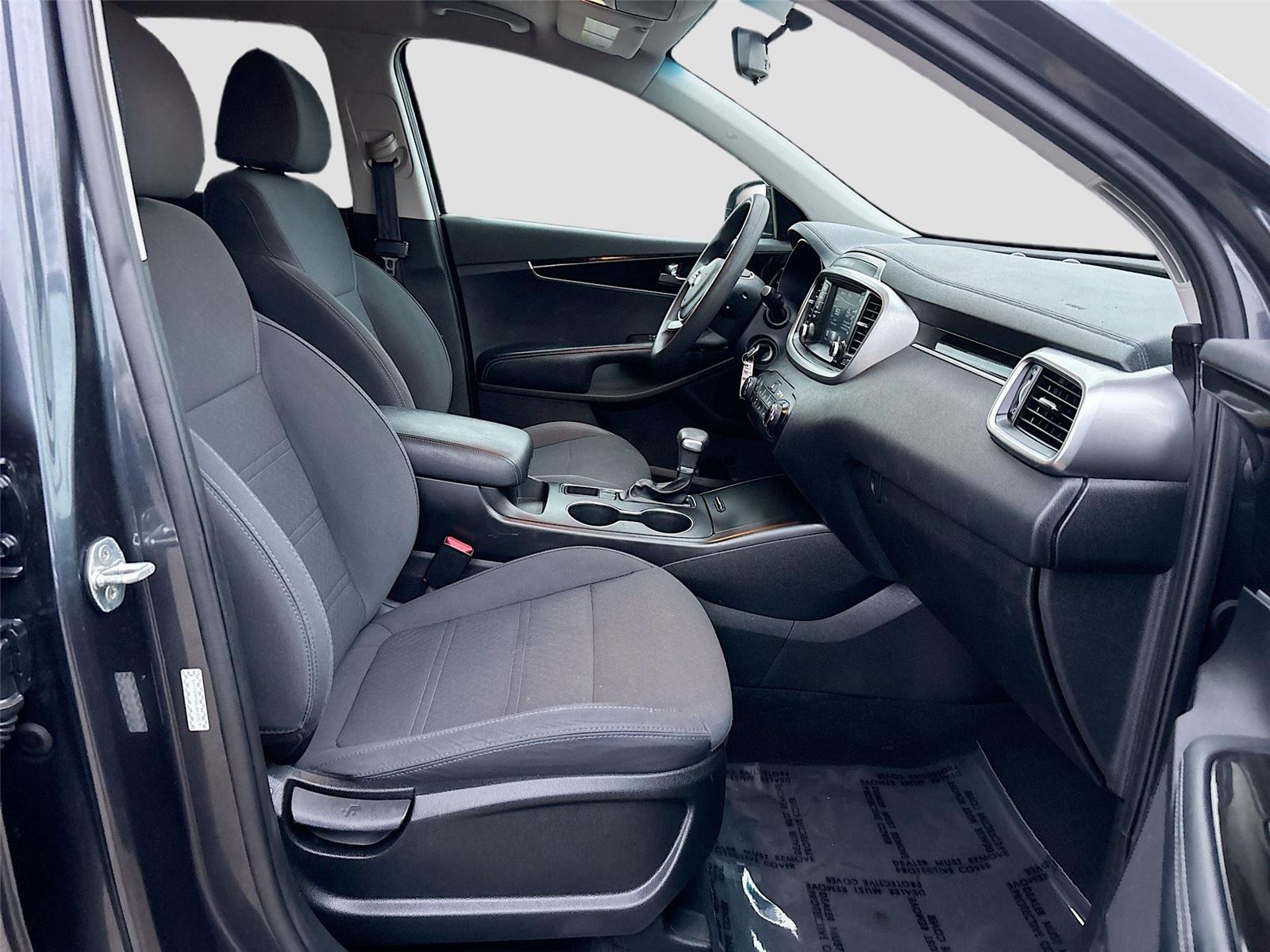 2020 Kia Sorento LX V6