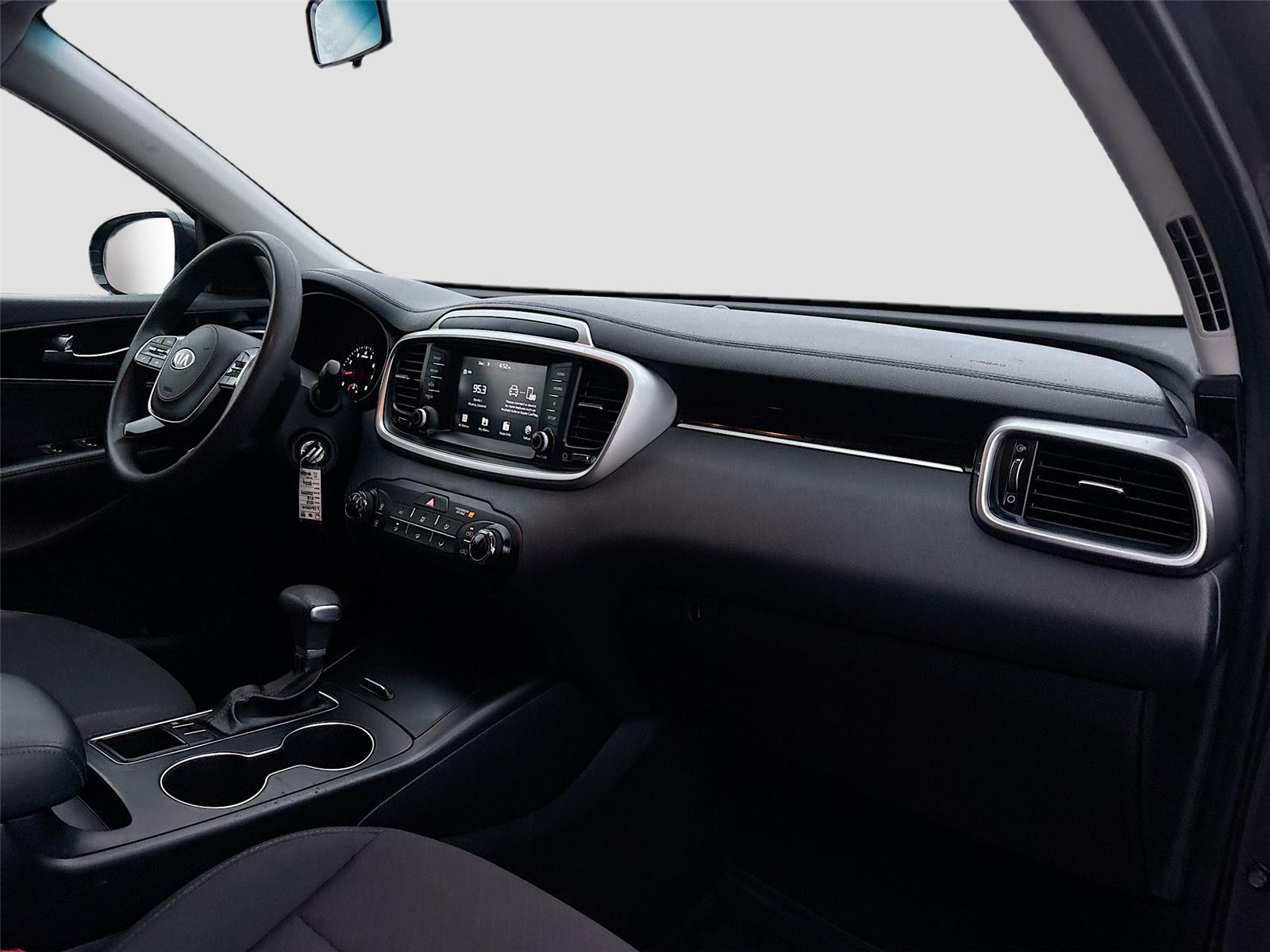 2020 Kia Sorento LX V6