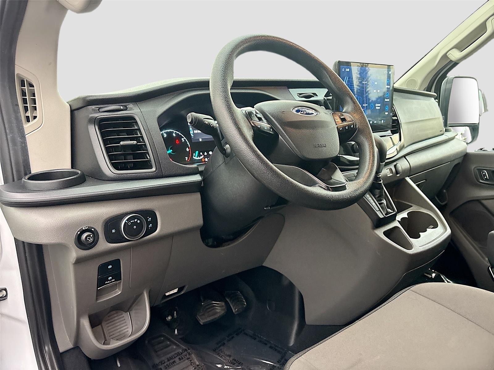 2023 Ford Transit 350 XLT