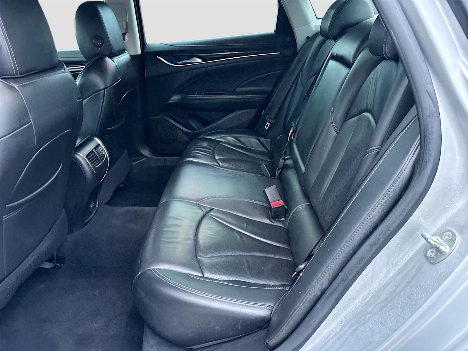 2017 Buick LaCrosse Essence