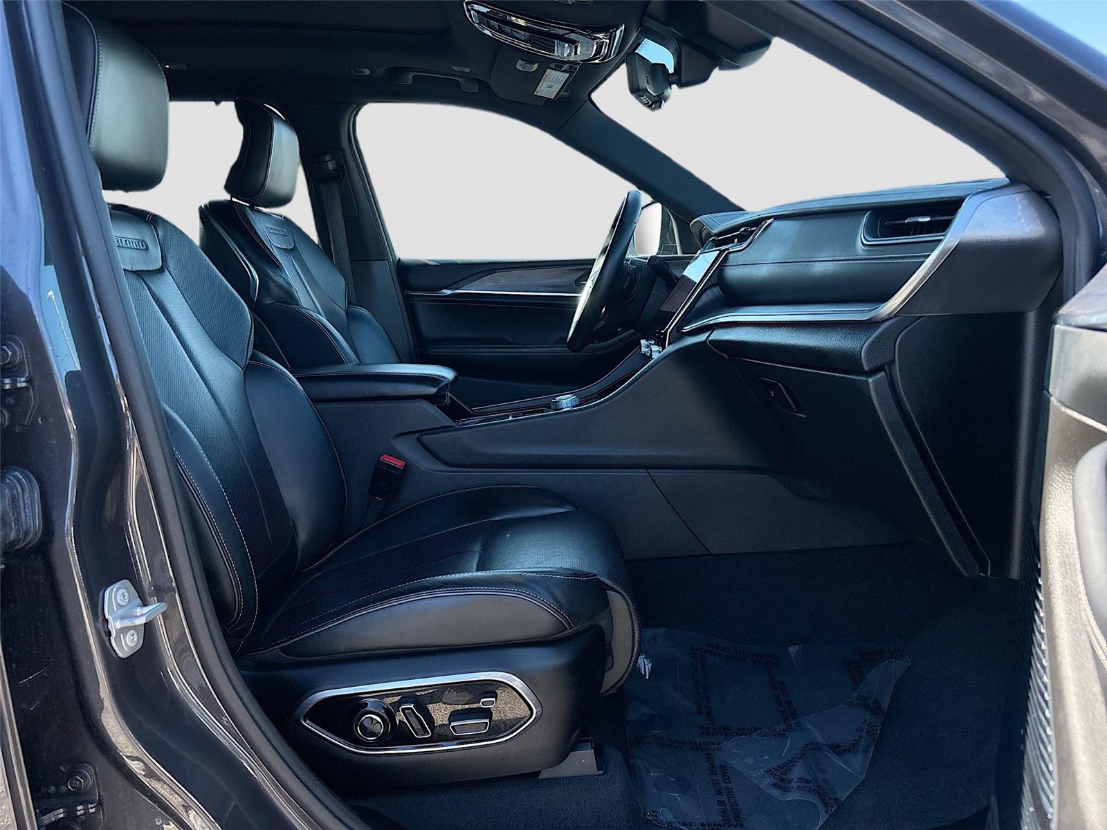 2022 Jeep Grand Cherokee L Overland