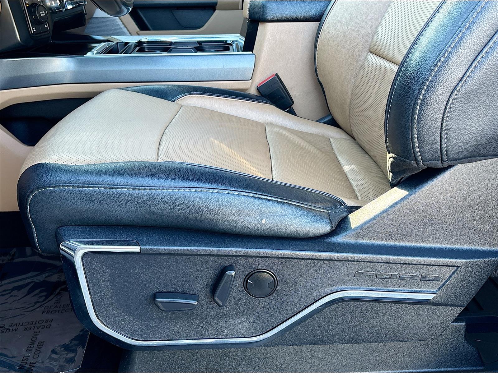 2023 Ford Super Duty F-250 SRW LARIAT