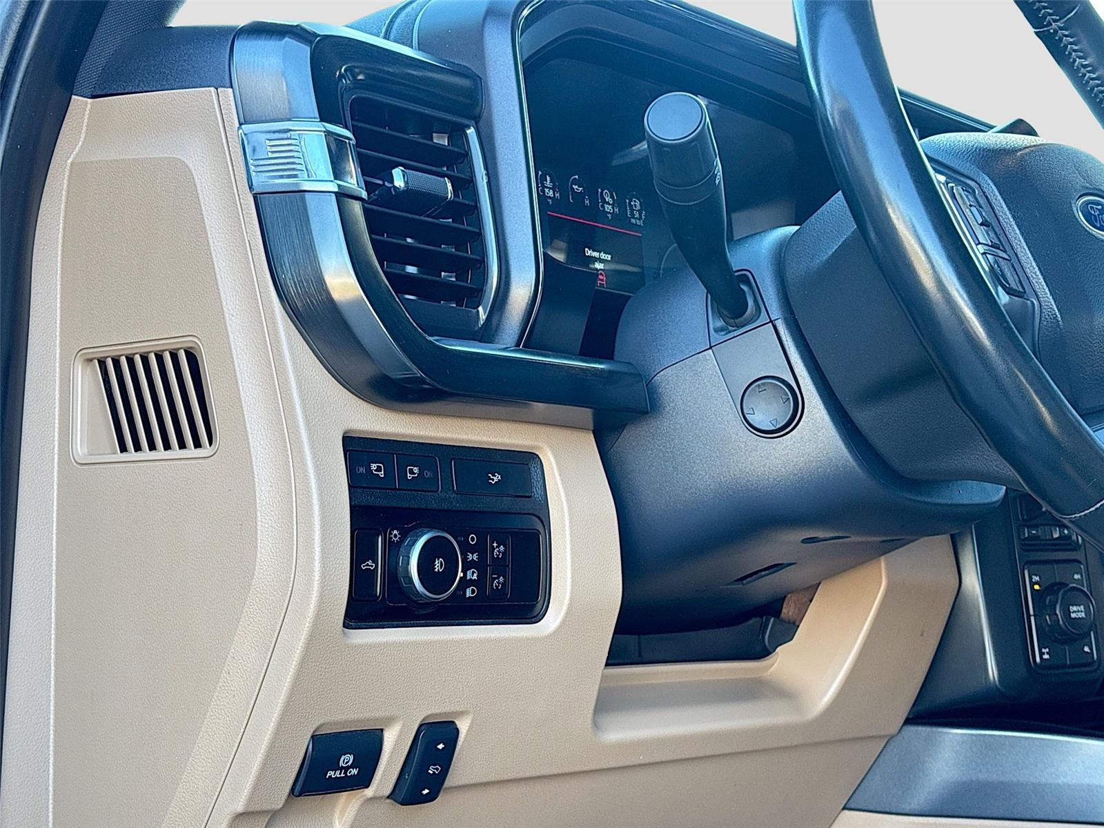 2023 Ford Super Duty F-250 SRW LARIAT