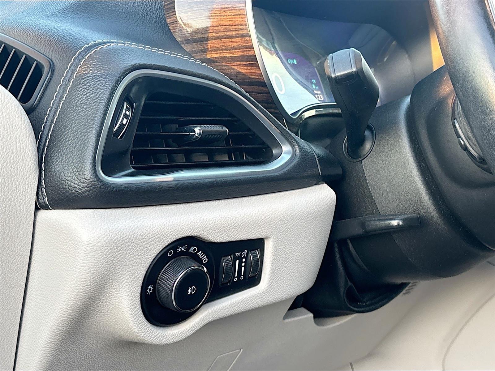 2021 Chrysler Pacifica Hybrid Limited