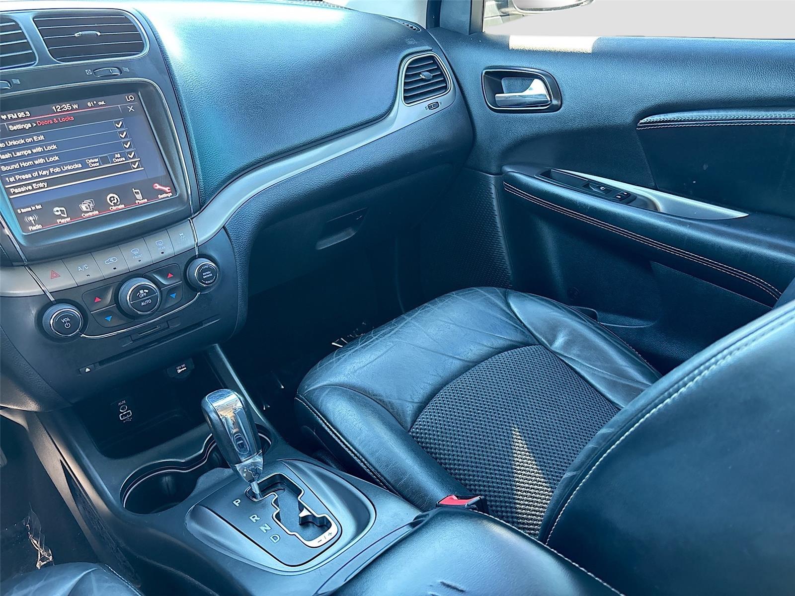 2020 Dodge Journey Crossroad