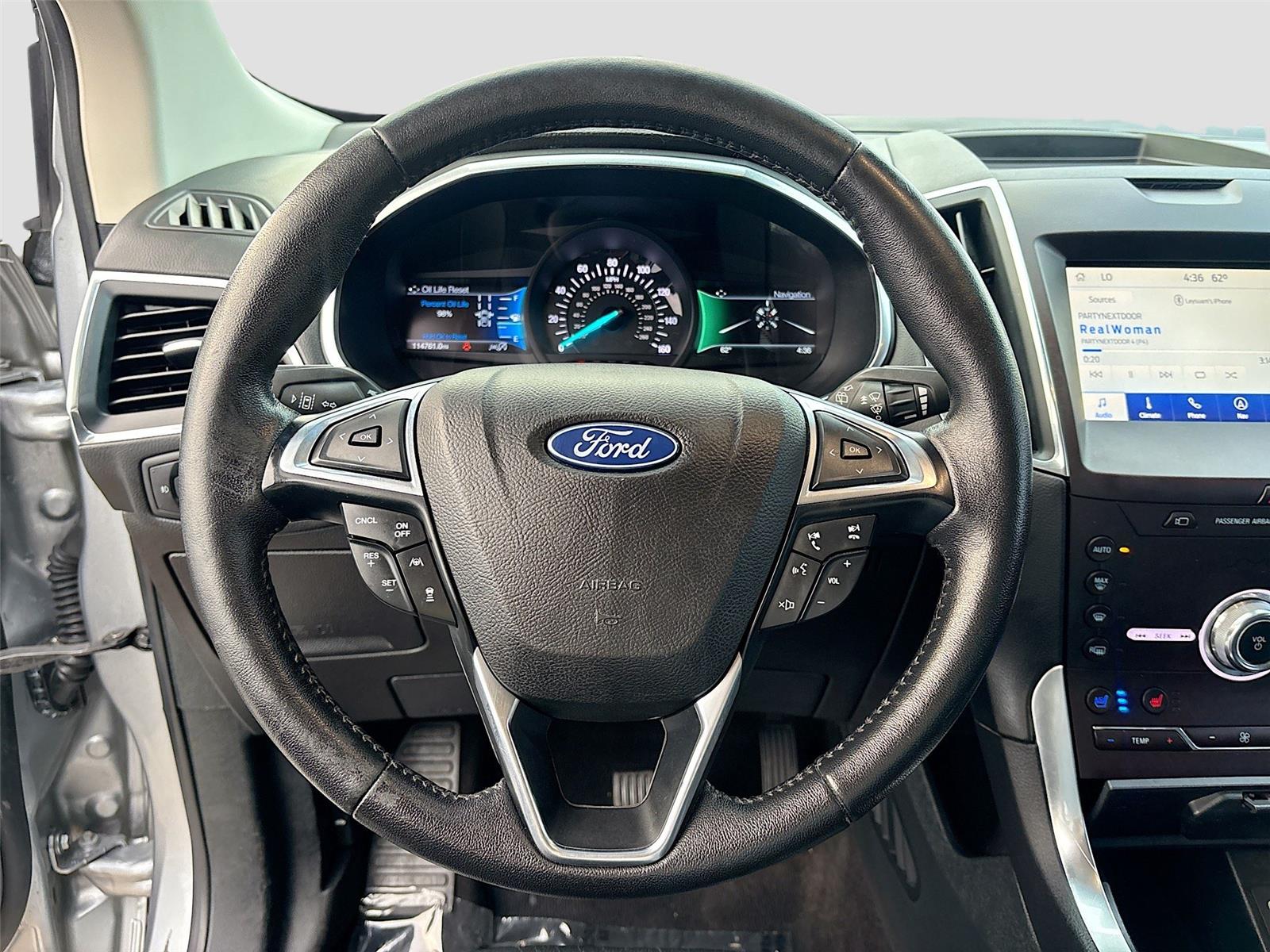 2020 Ford Edge Titanium