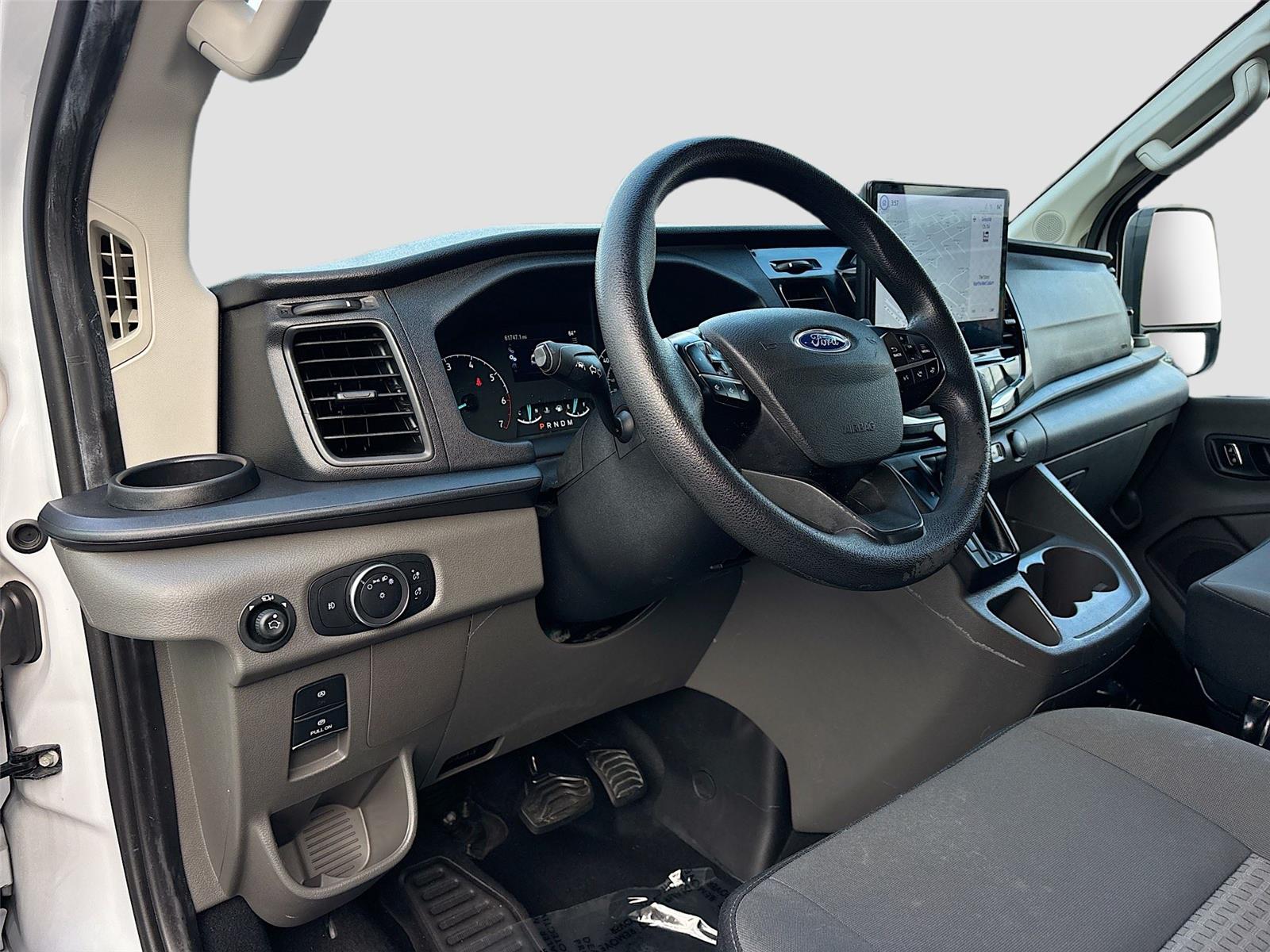 2023 Ford Transit Passenger Wagon XLT