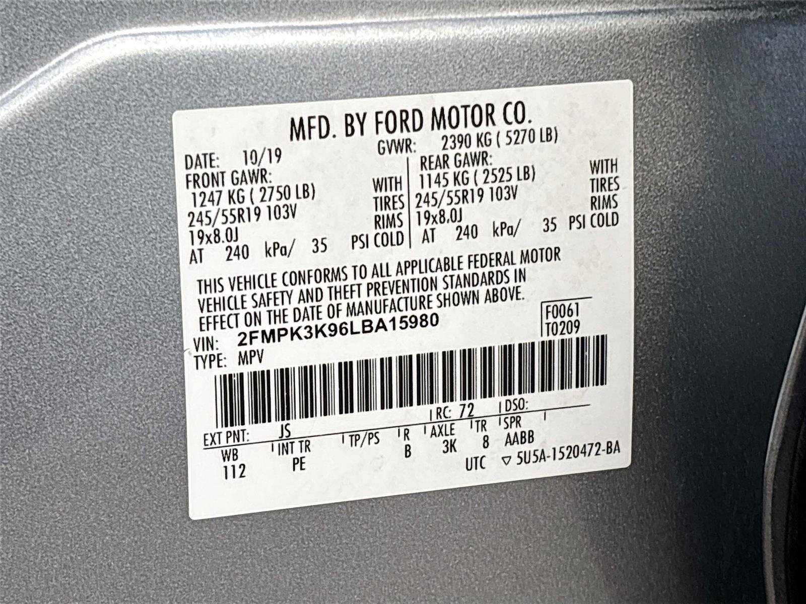 2020 Ford Edge Titanium