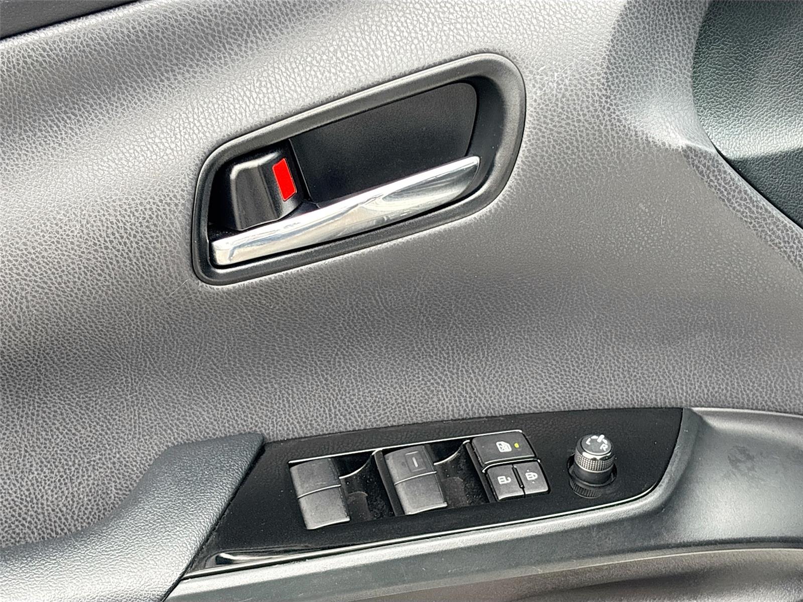 2022 TOYOTA PRIUS NIGHT SHA