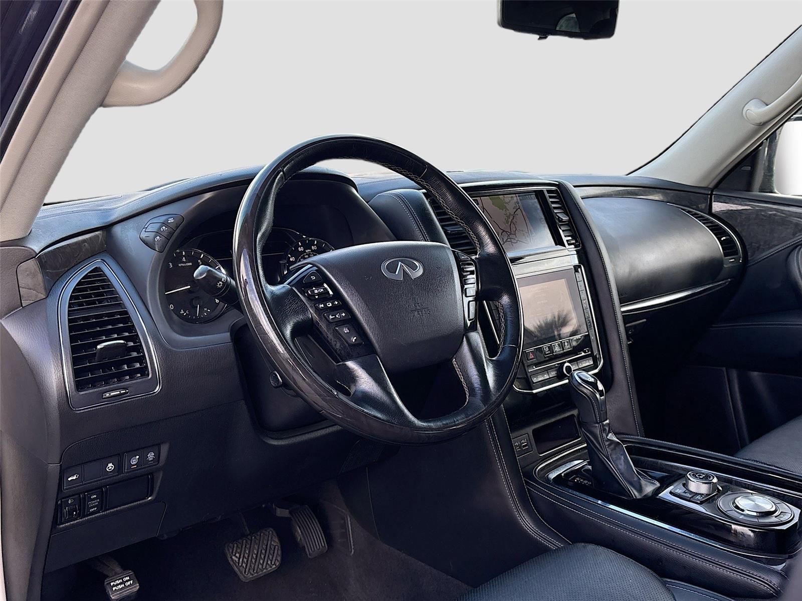 2020 INFINITI QX80 LUXE