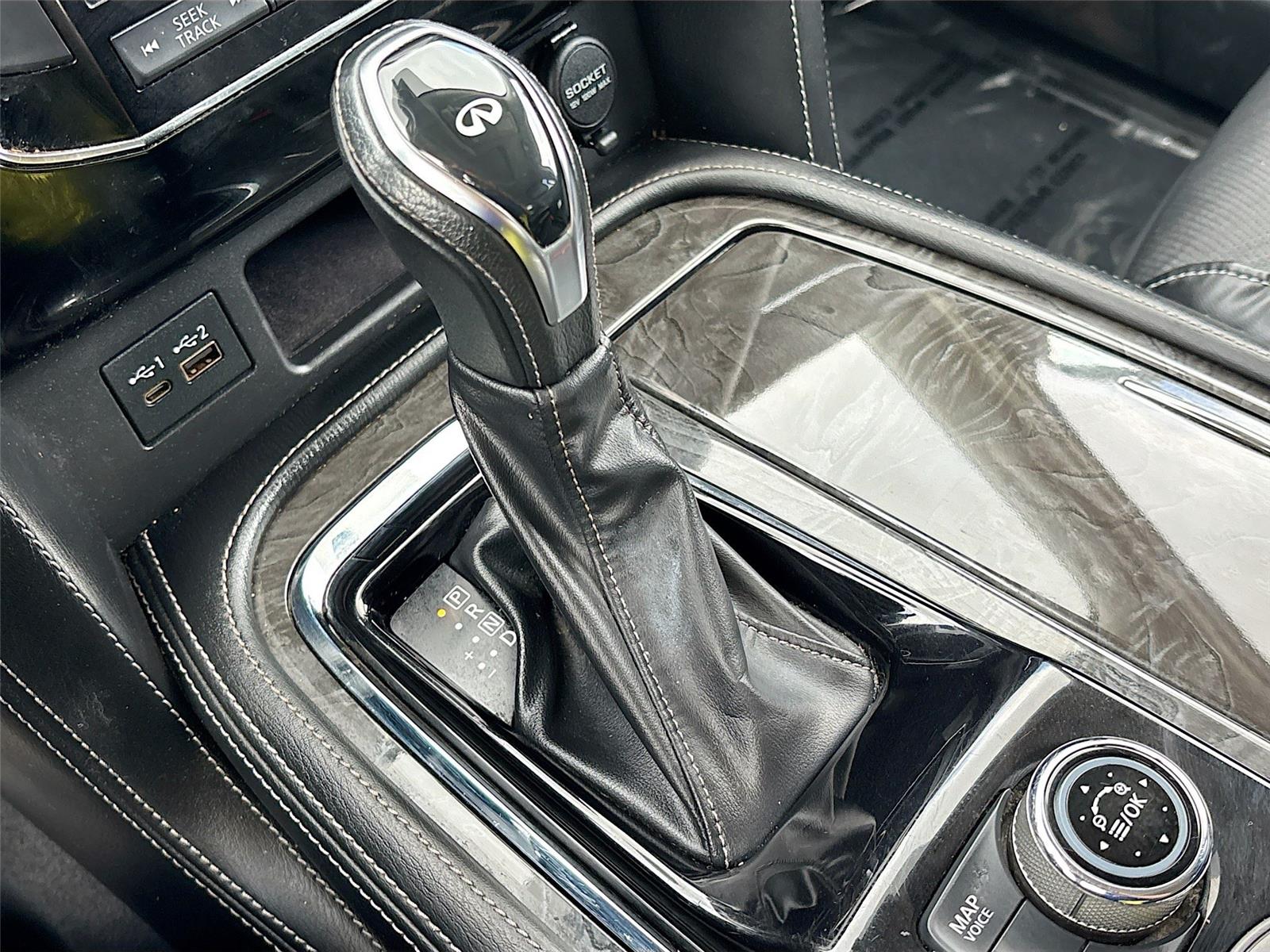 2020 INFINITI QX80 LUXE