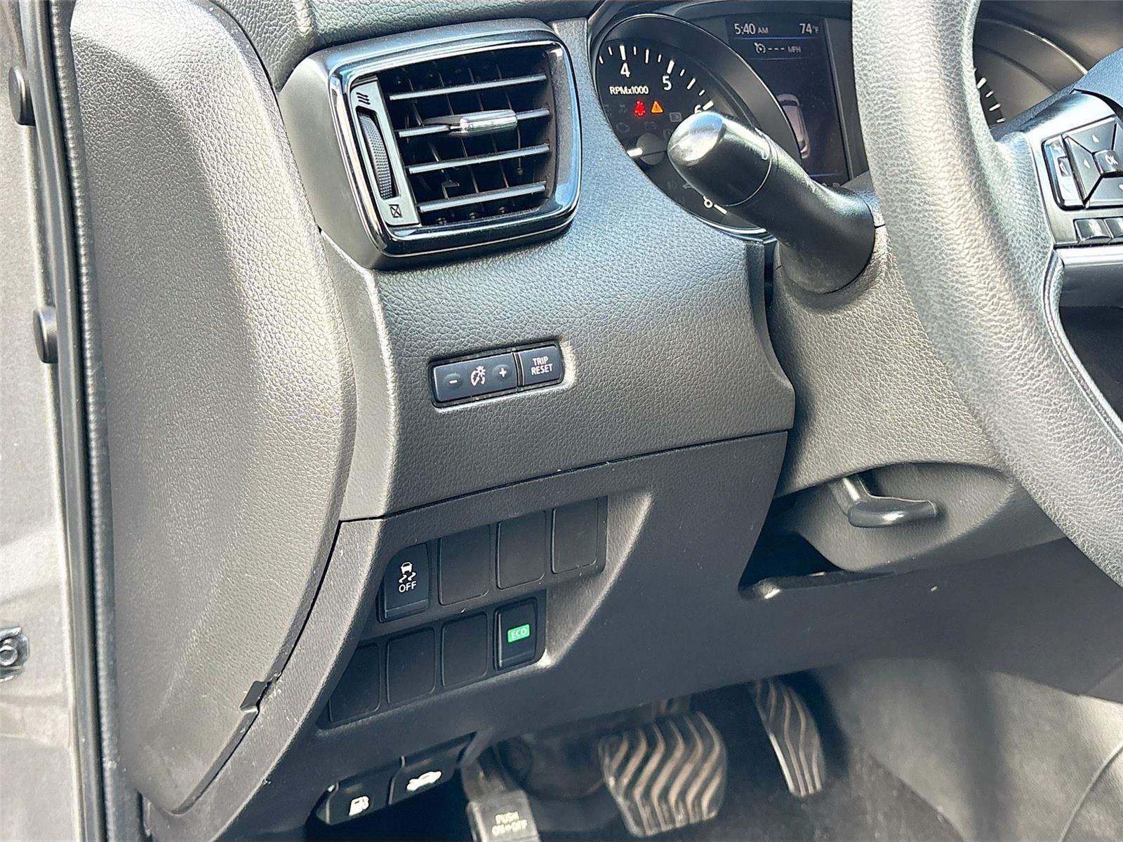 2019 Nissan Rogue Sport S