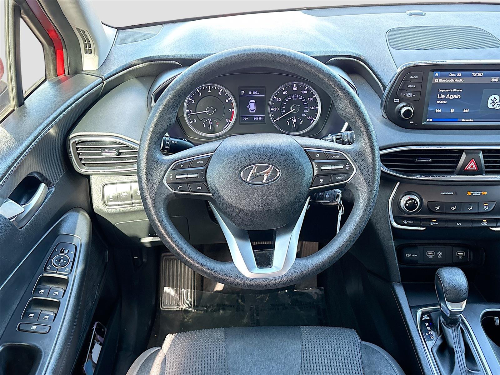 2020 Hyundai Santa Fe SE