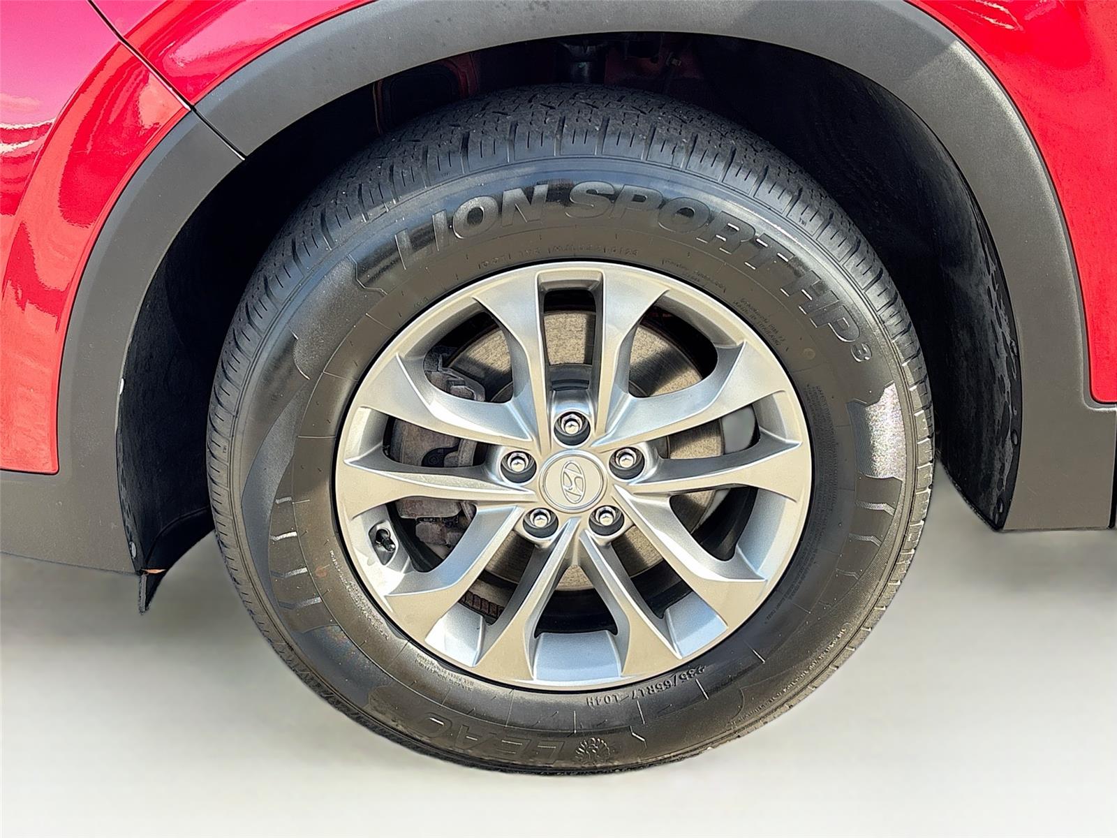 2020 Hyundai Santa Fe SE