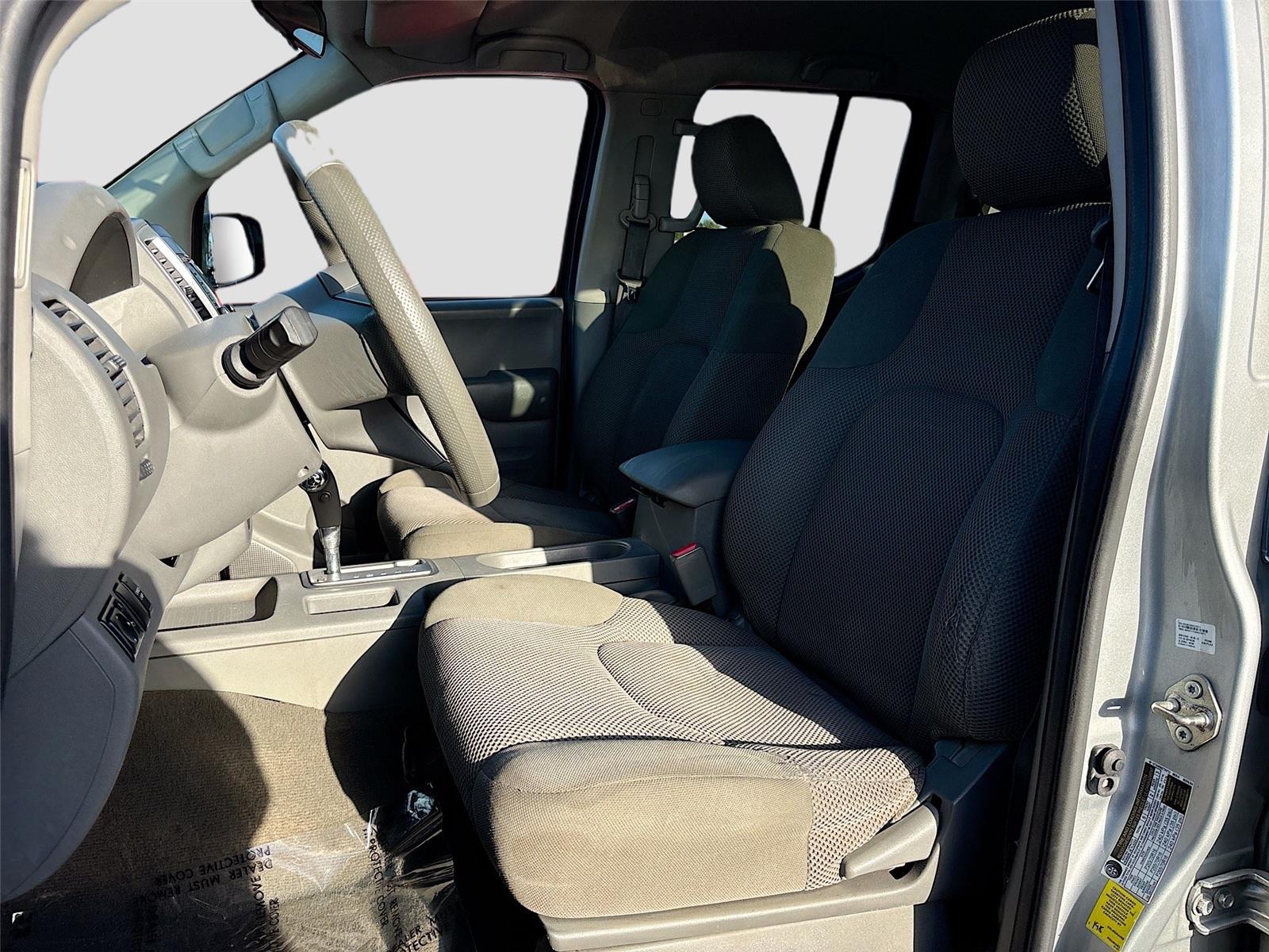 2017 Nissan Frontier SV V6