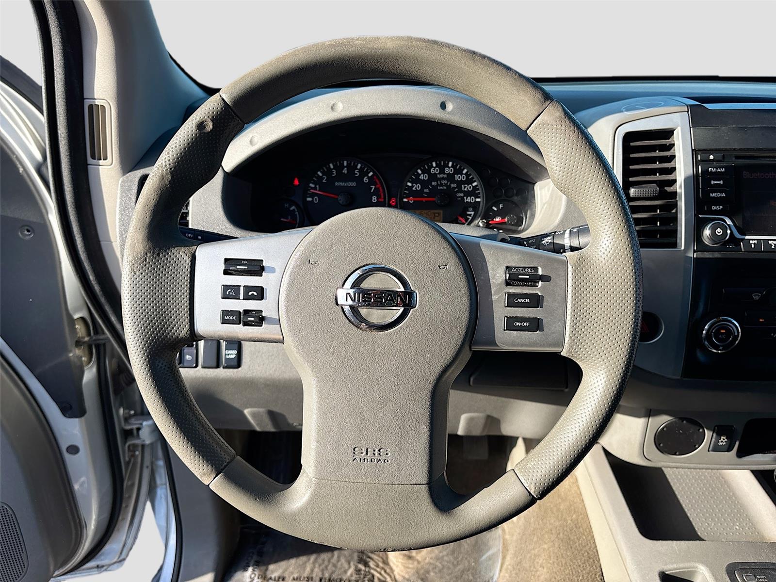 2017 Nissan Frontier SV V6