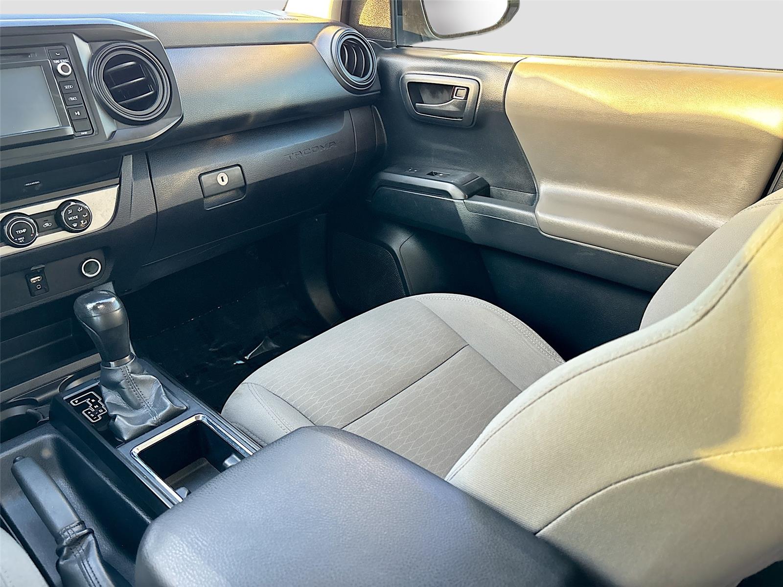 2018 Toyota Tacoma SR5