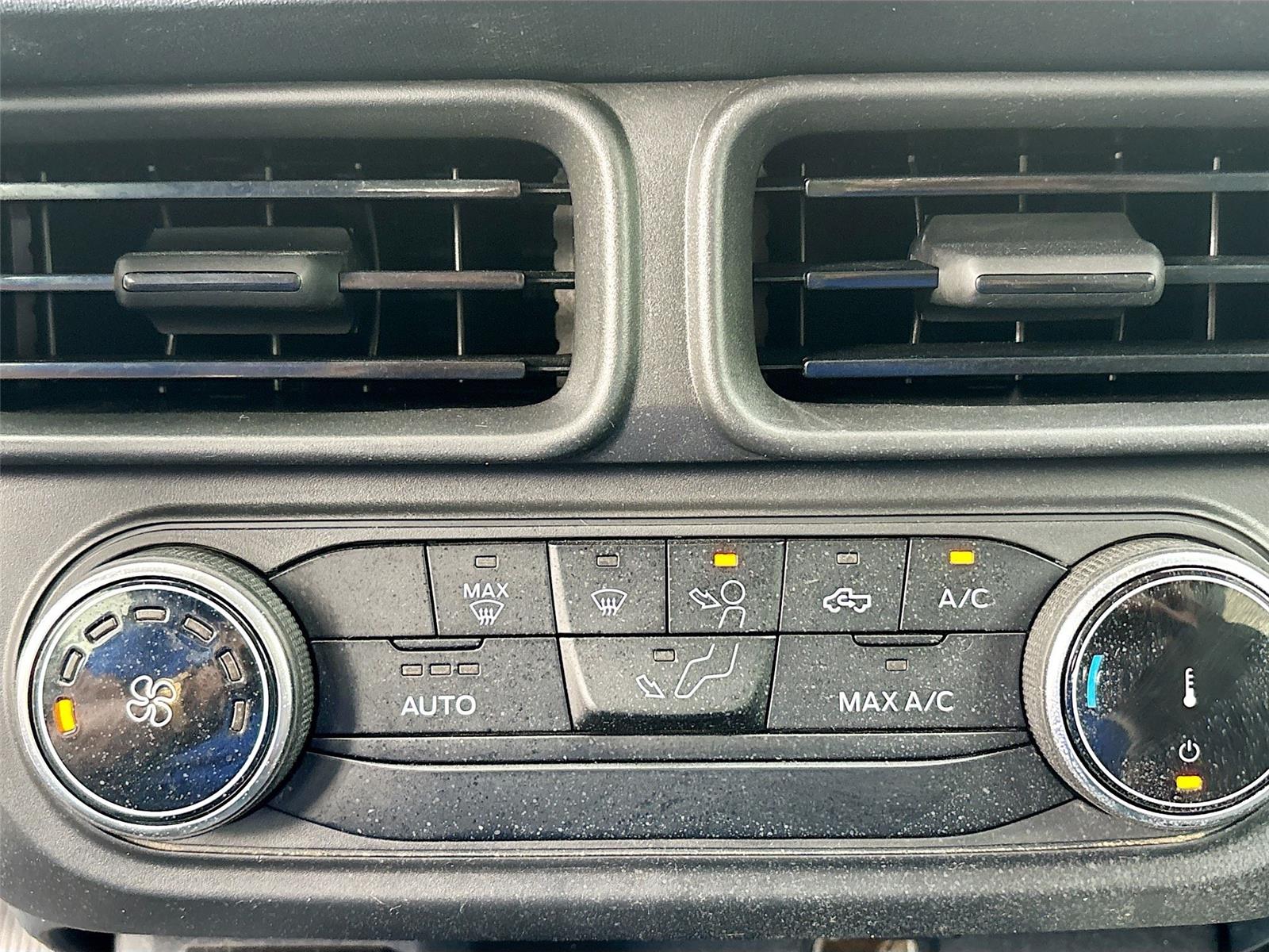 2023 Ford Maverick XL