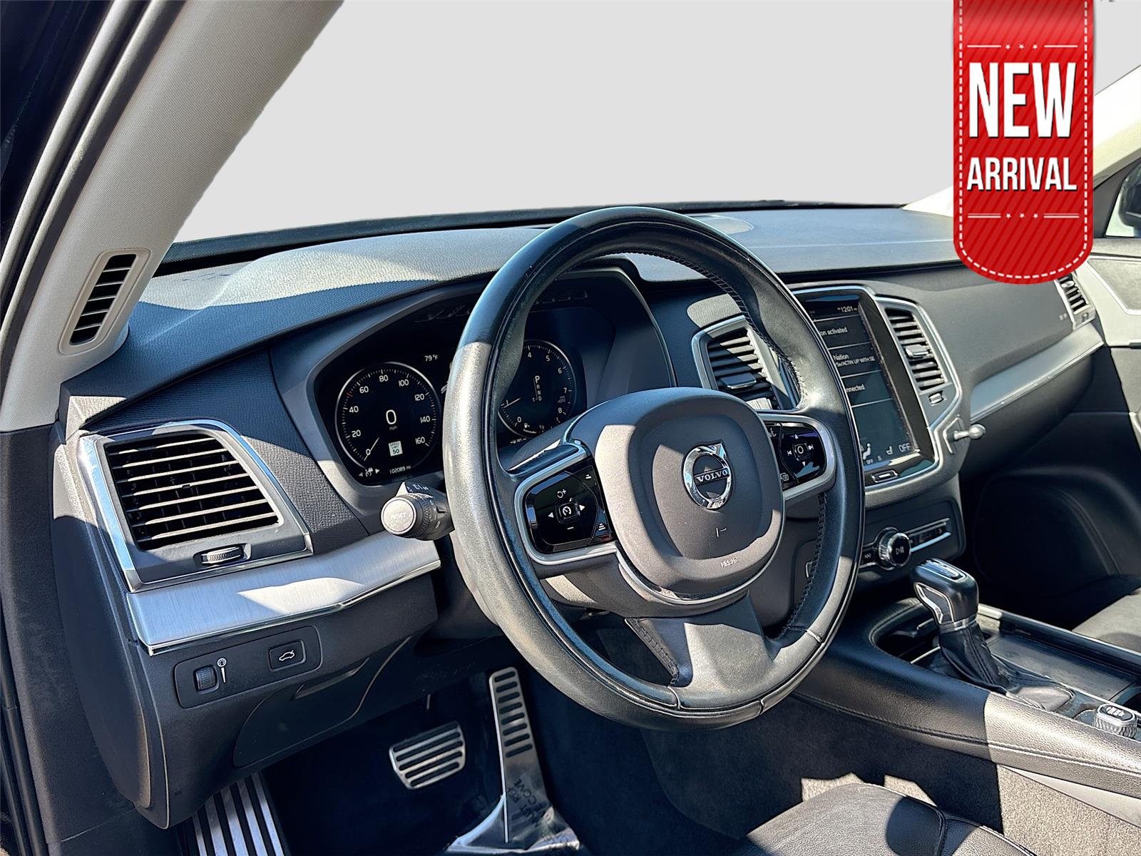 2021 Volvo XC90 Momentum