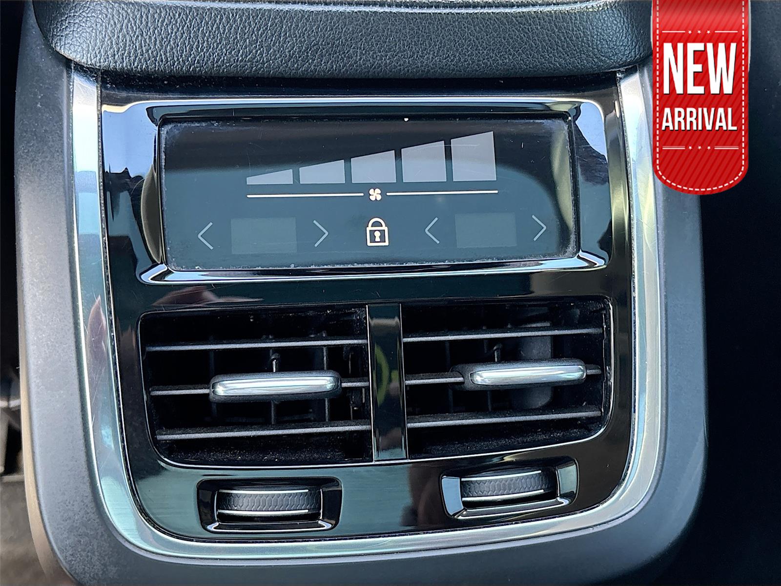 2021 Volvo XC90 Momentum