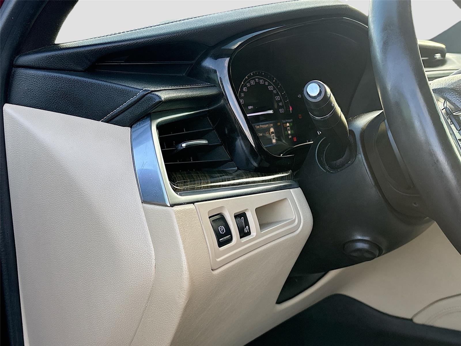 2017 Cadillac XT5 FWD