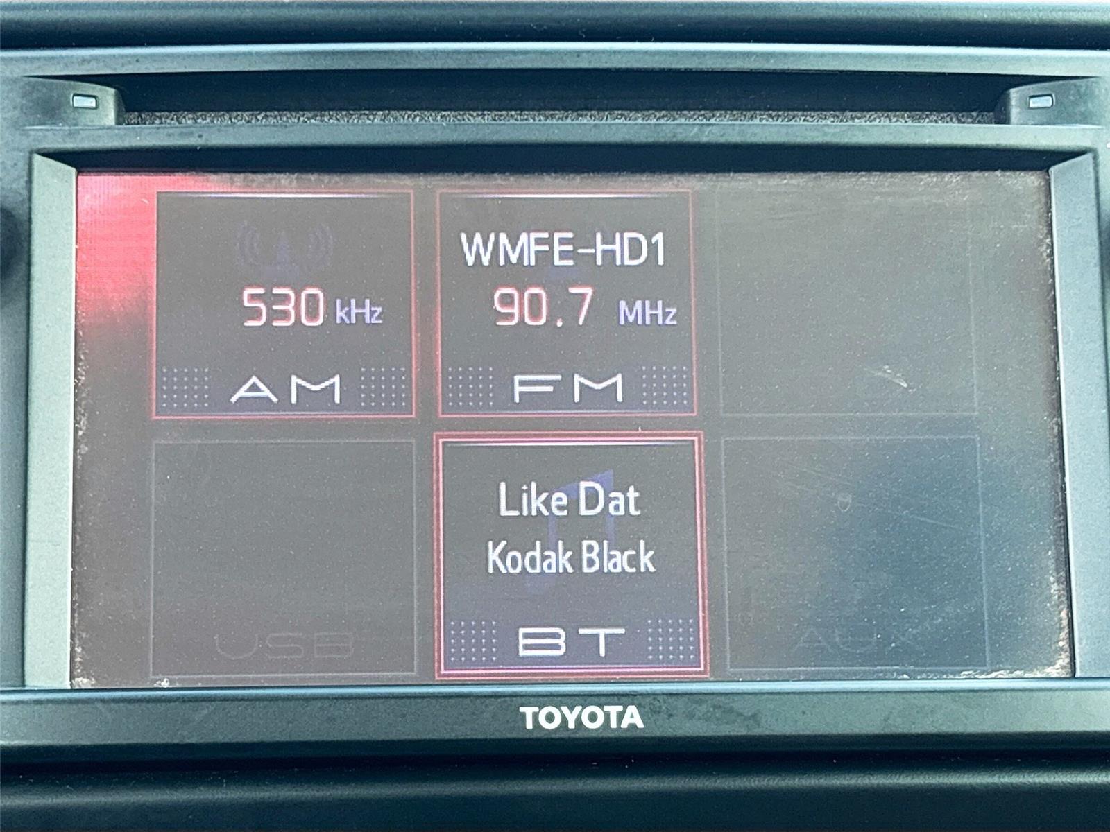 2017 Toyota Yaris 5-Door L